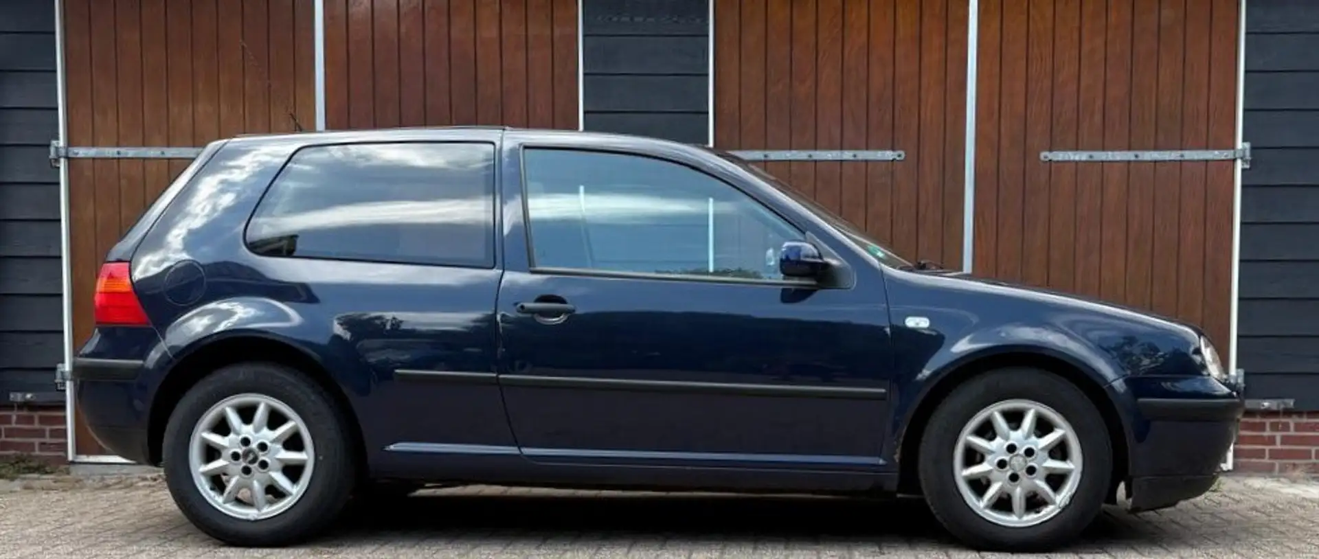 Volkswagen Golf 1.4-16V, APK tot 28-4-2026, Voordelig rijden, Trek Blauw - 2