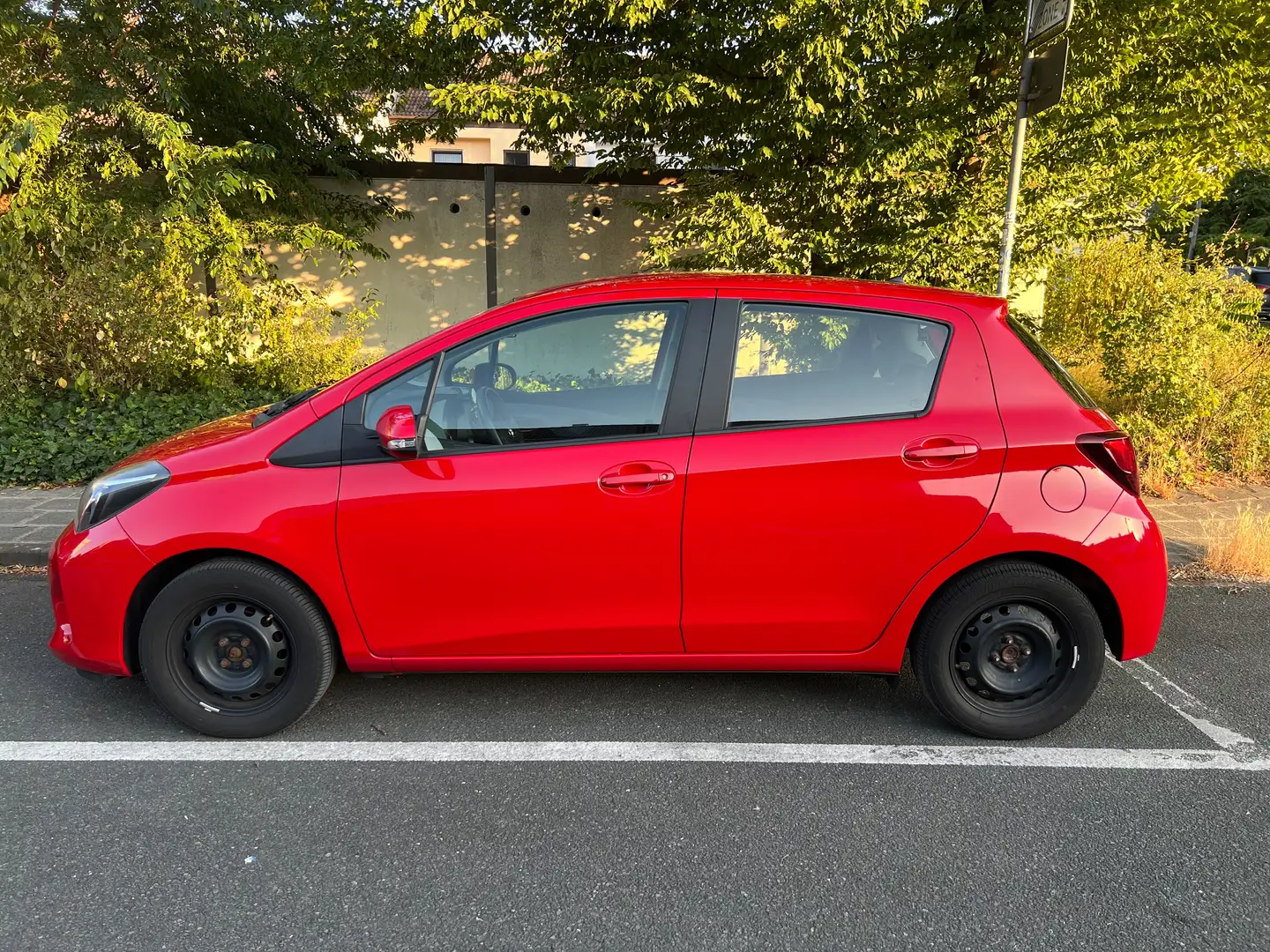 Toyota Yaris Yaris 1.33 VVT Rot - 2