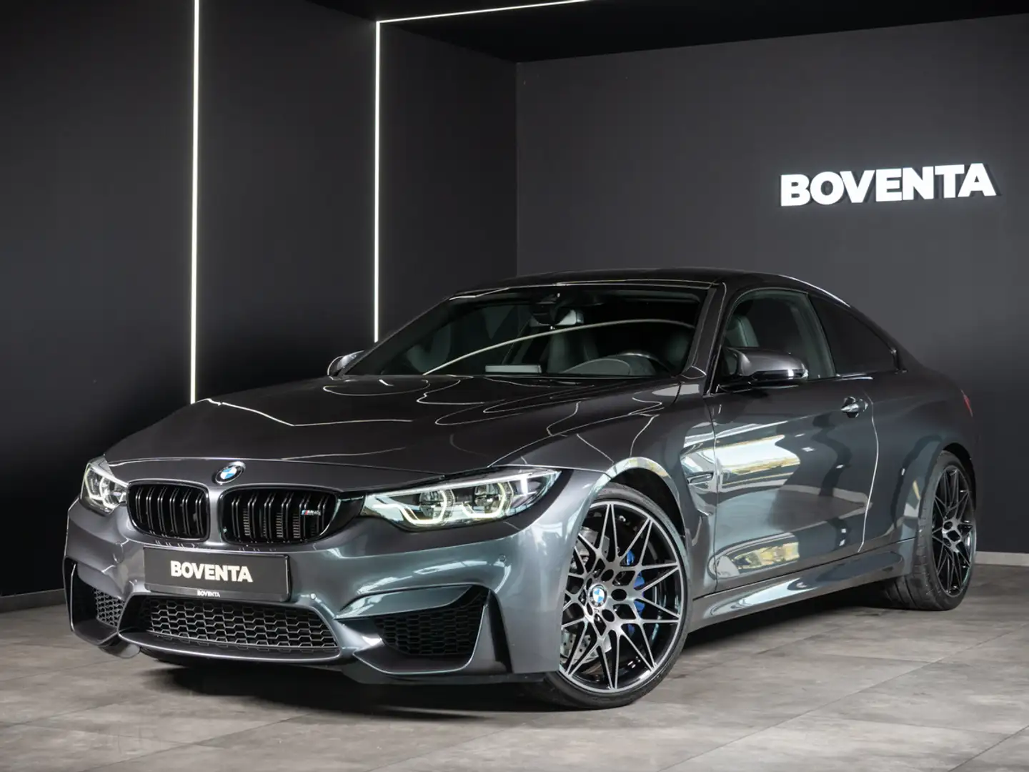 BMW M4 Competition Coupe *CARBON*NAVI-PROF*HEAD-UP* Grau - 1