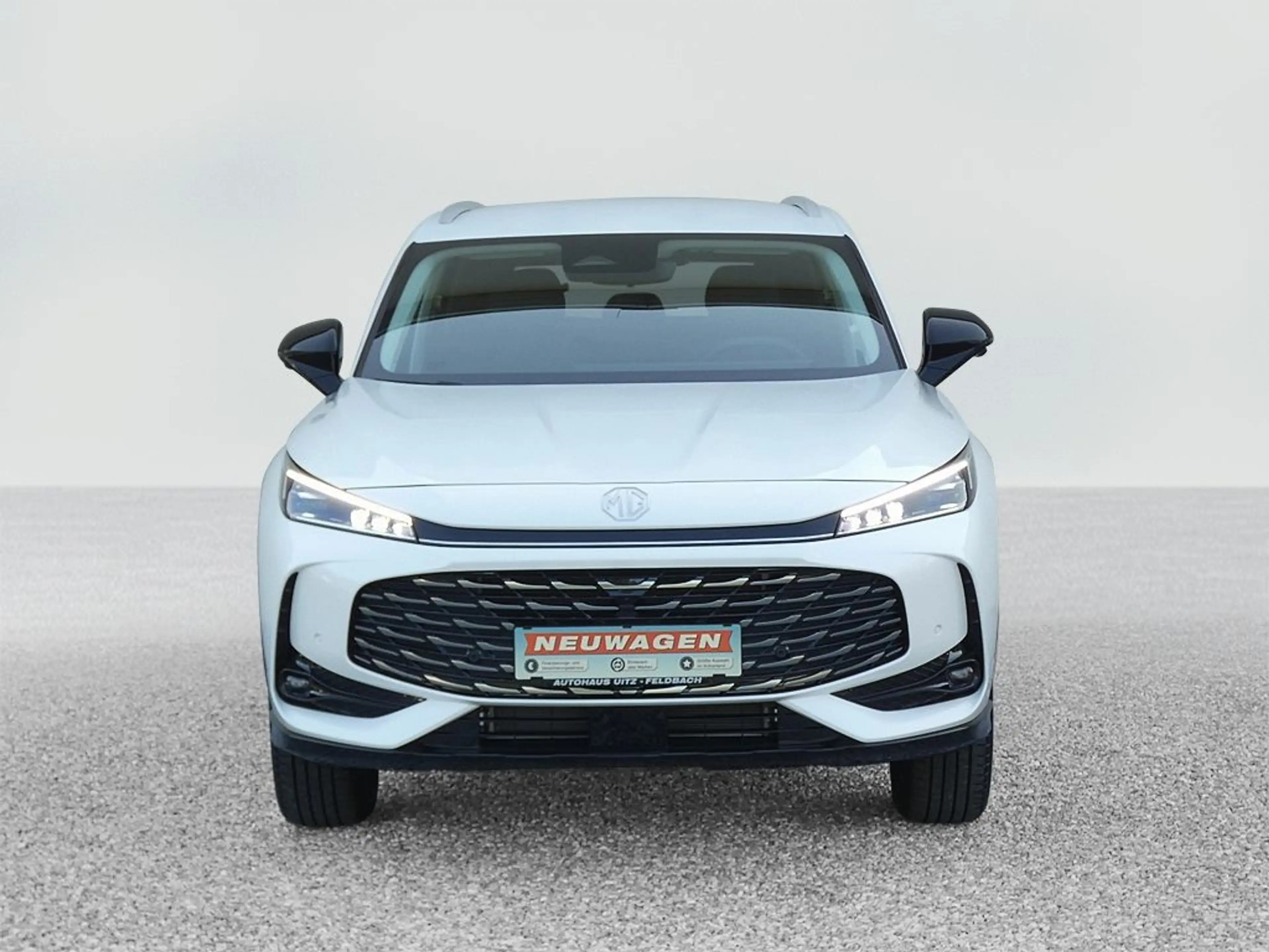 MG HS Hybrid+ Luxury +360+Distr+LED+SHZ+ALU+ — photo 3