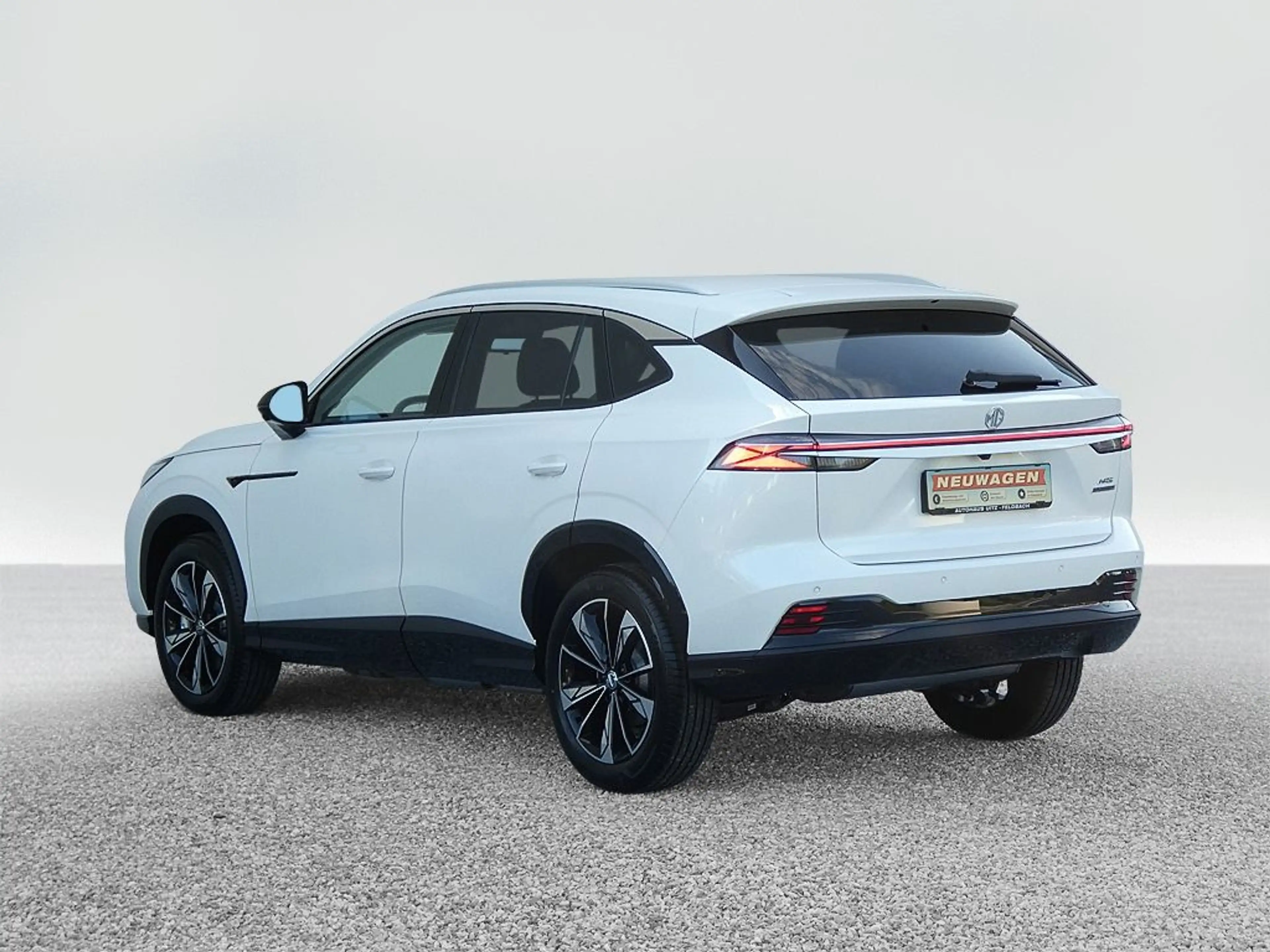 MG HS Hybrid+ Luxury +360+Distr+LED+SHZ+ALU+ — photo 7