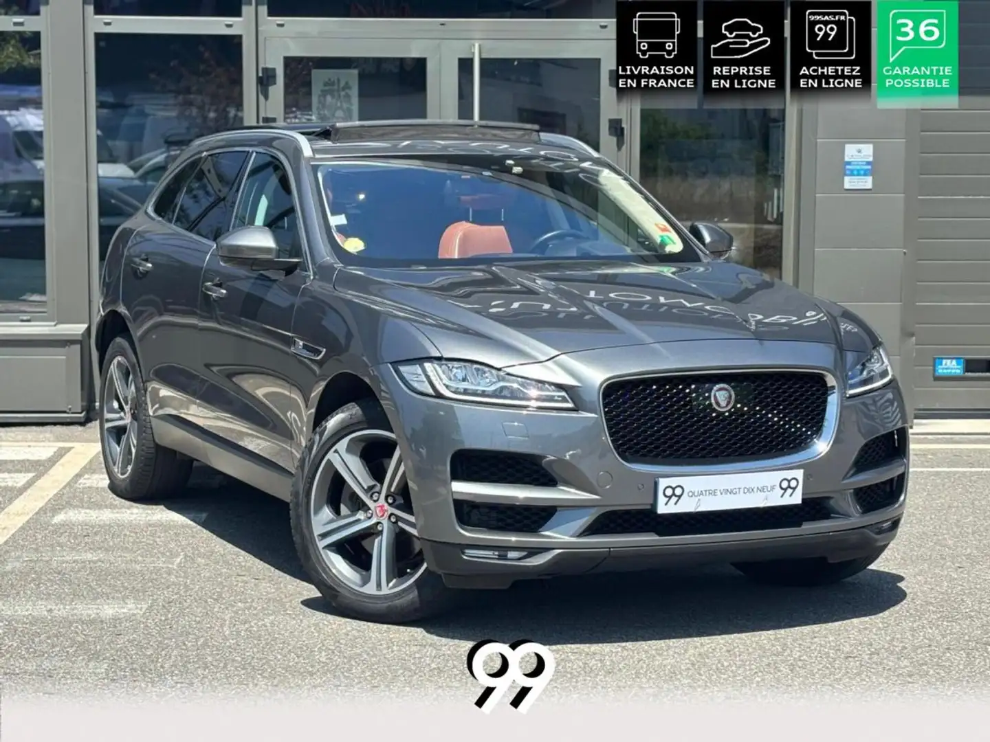 Jaguar F-Pace 300 D Portfolio Attelage Meridian Tete haute Pano ACC camera Livraison Crédit Gris - 1