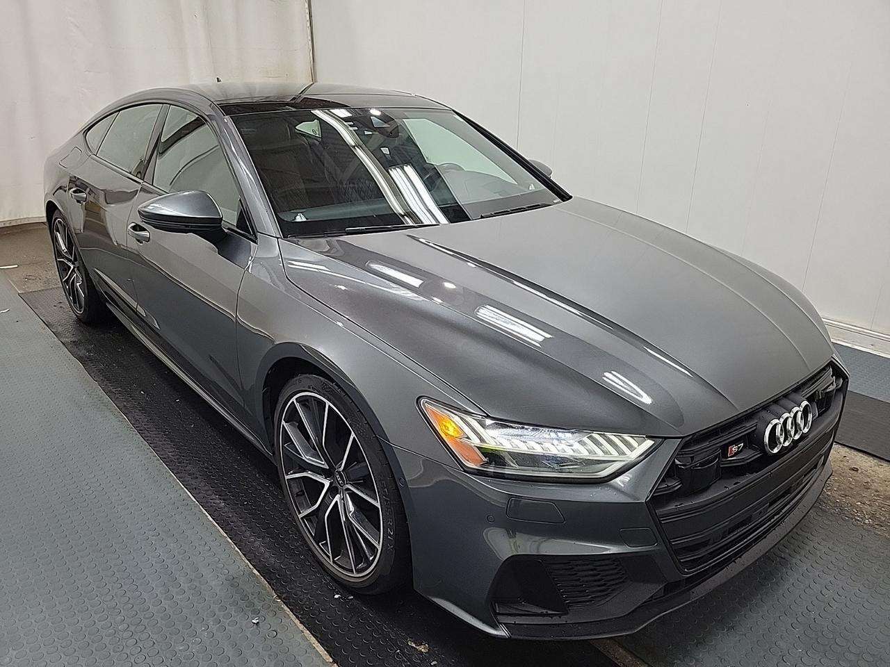 2022 Audi S7 Progressiv S-LINE |CARBON PKG|HUD|RED INT