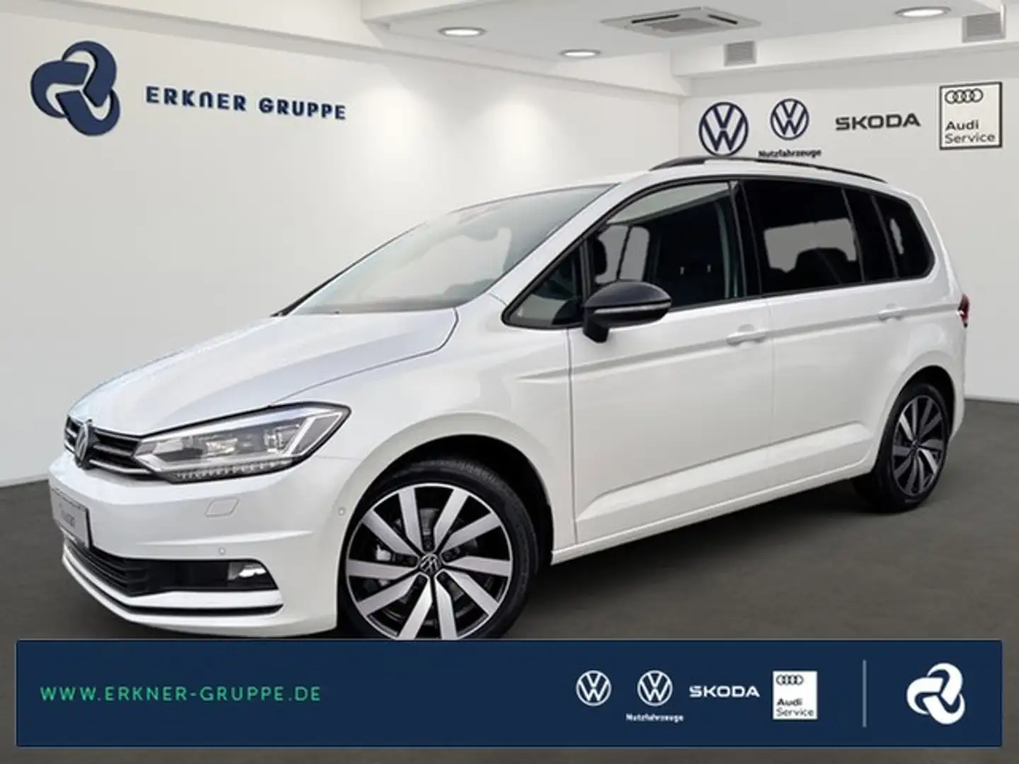 Volkswagen Touran 1.5TSI DSG Highline 7-Sitz+STDHZ+AHK+PANO Fehér - 1