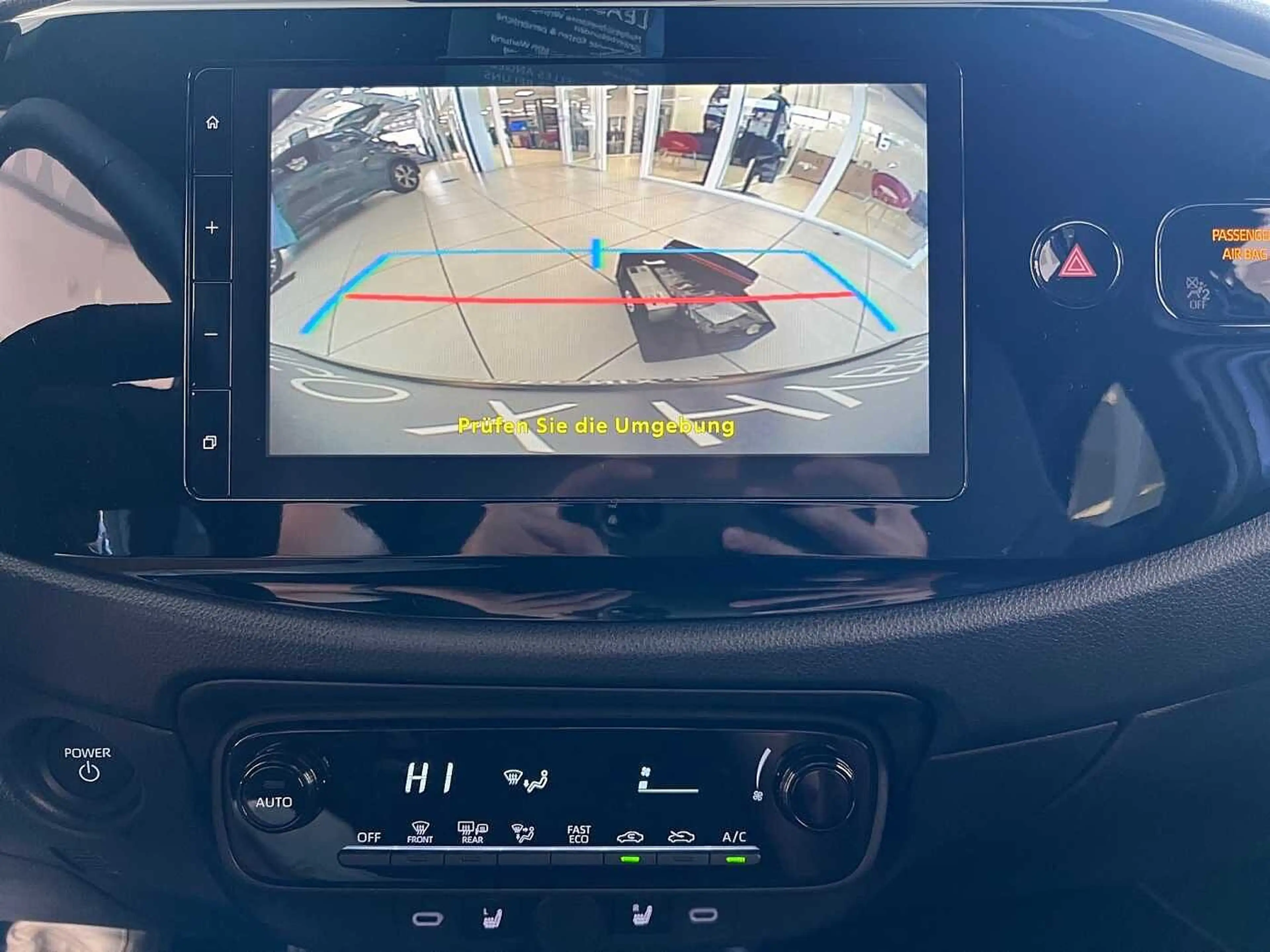 Toyota Aygo X Teamplayer 1,5 l Hybrid KAMERA SHZ — photo 11