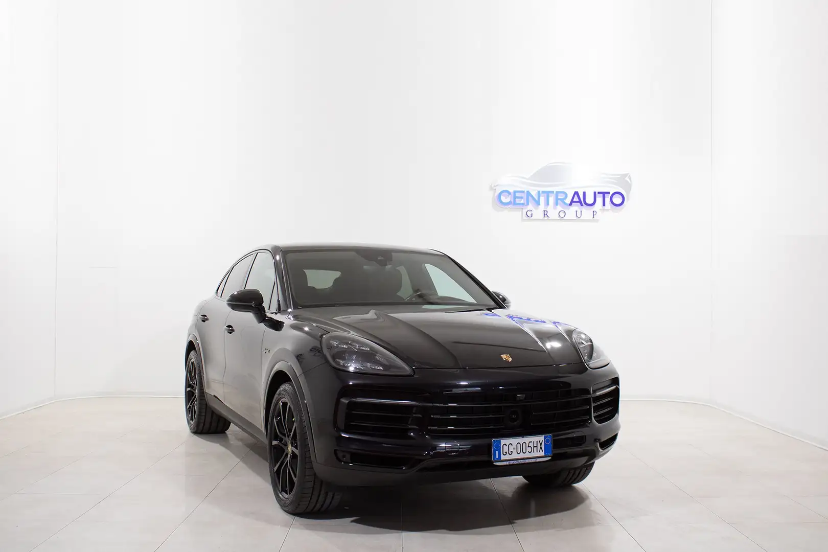 Porsche Cayenne Coupe 3.0 V6 e-Hybrid TipTronic *PELLE,TETTO,BOSE* Blu/Azzurro - 1