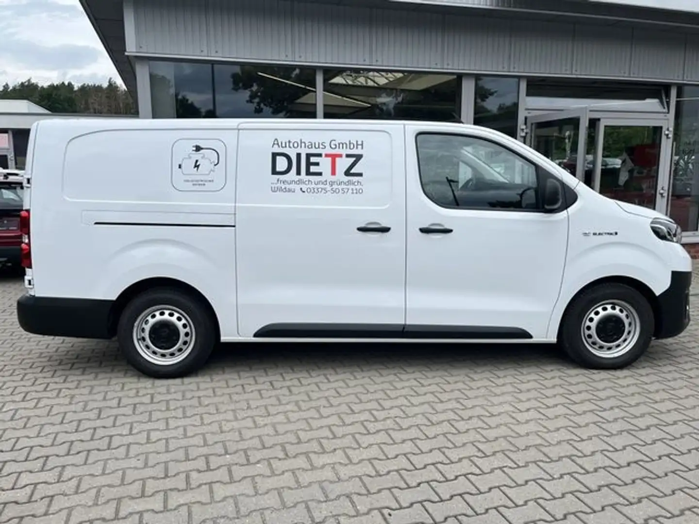 Toyota Proace L2 Kasten Electric Comfort*KAM*APPLE-CAR Weiß - 2