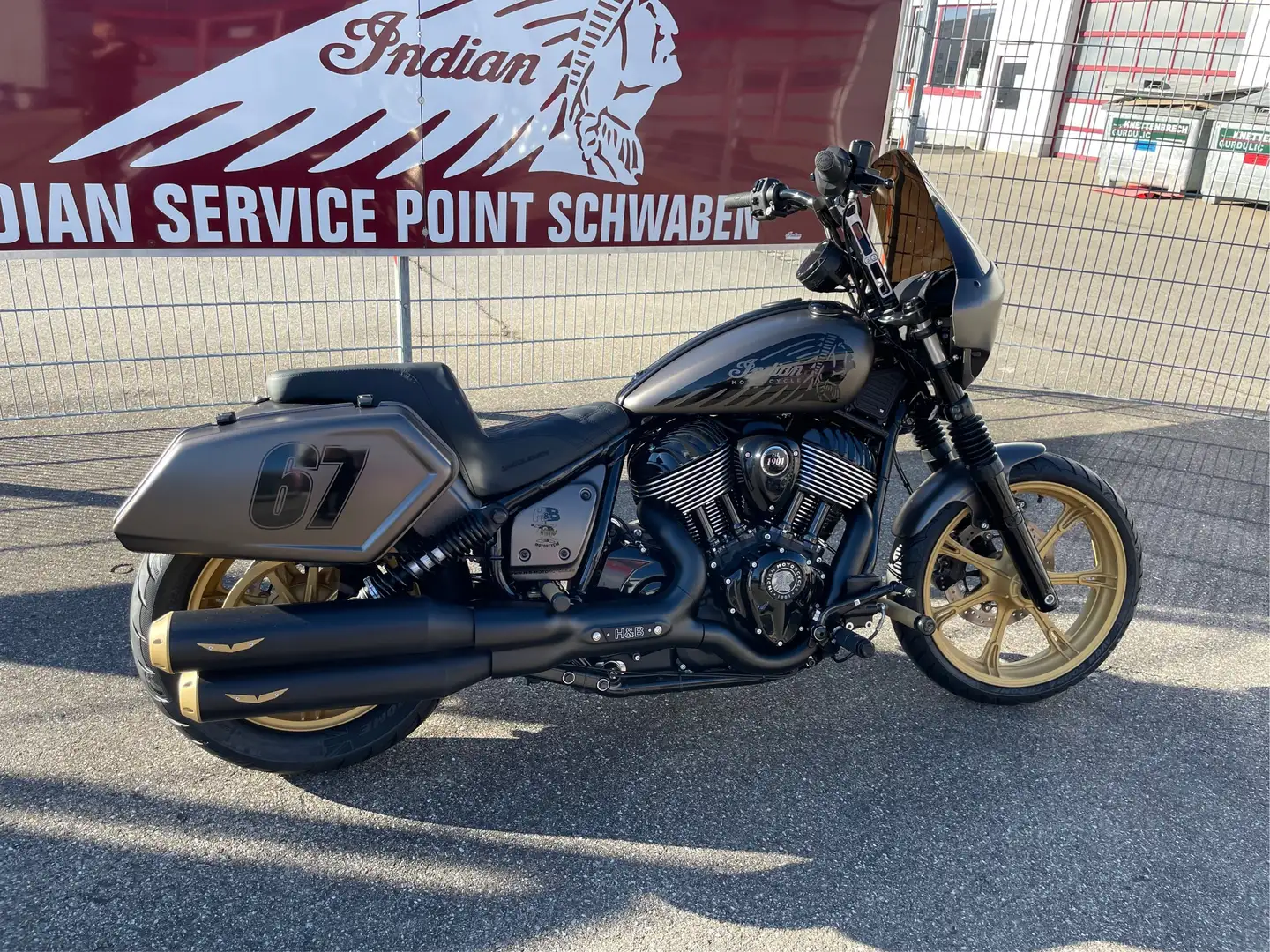 Indian Chief Chief Dark Horse H&B Club Styler  + Penzl Bronz - 2