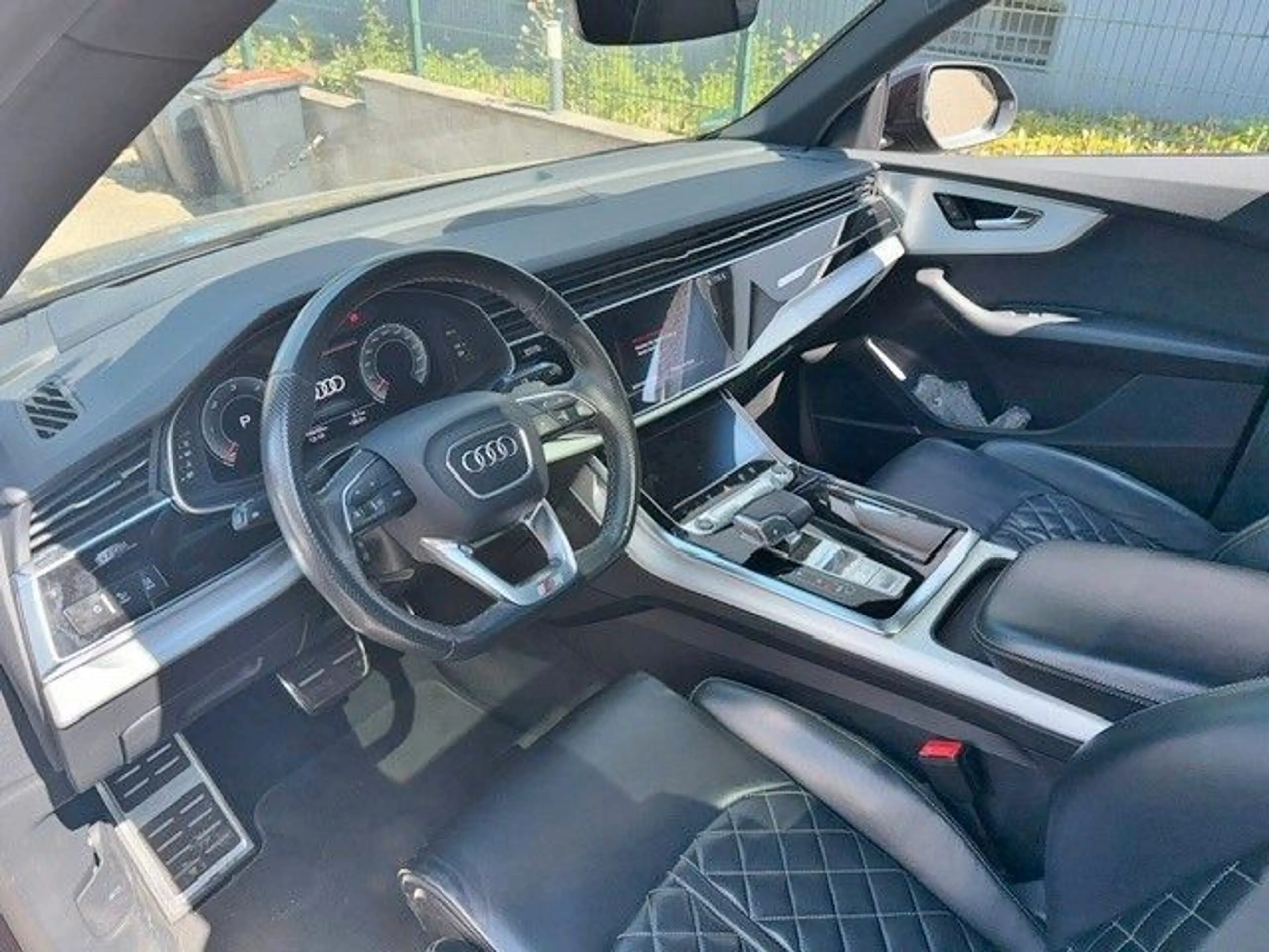 Audi Q8 50 TDI quattro 3 X S LINE — photo 4