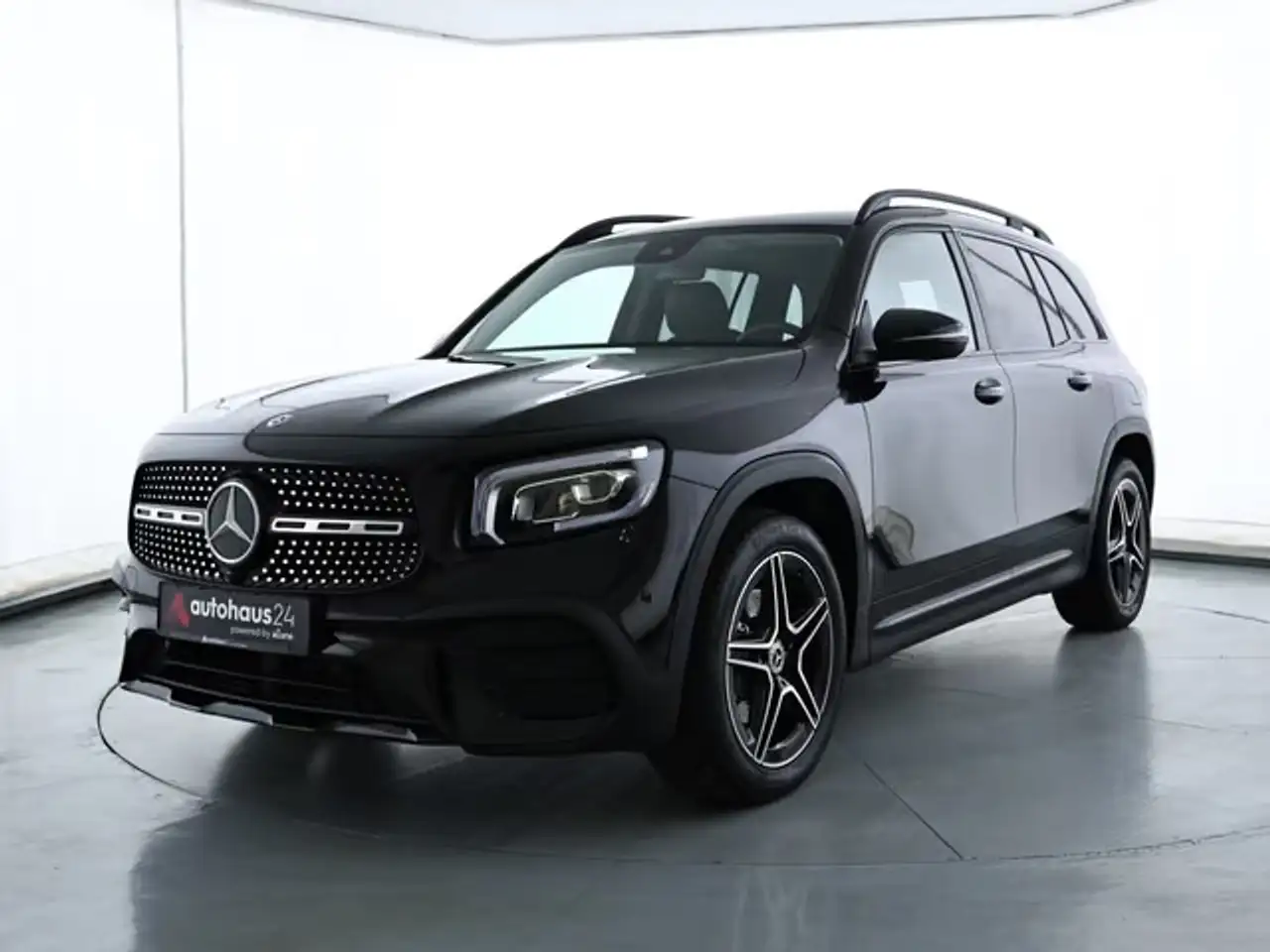 Mercedes-Benz GLB 180