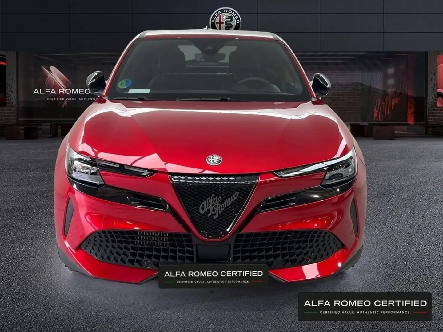 Alfa Romeo Junior Ibrida 108kW (145CV) - Rojo - 2