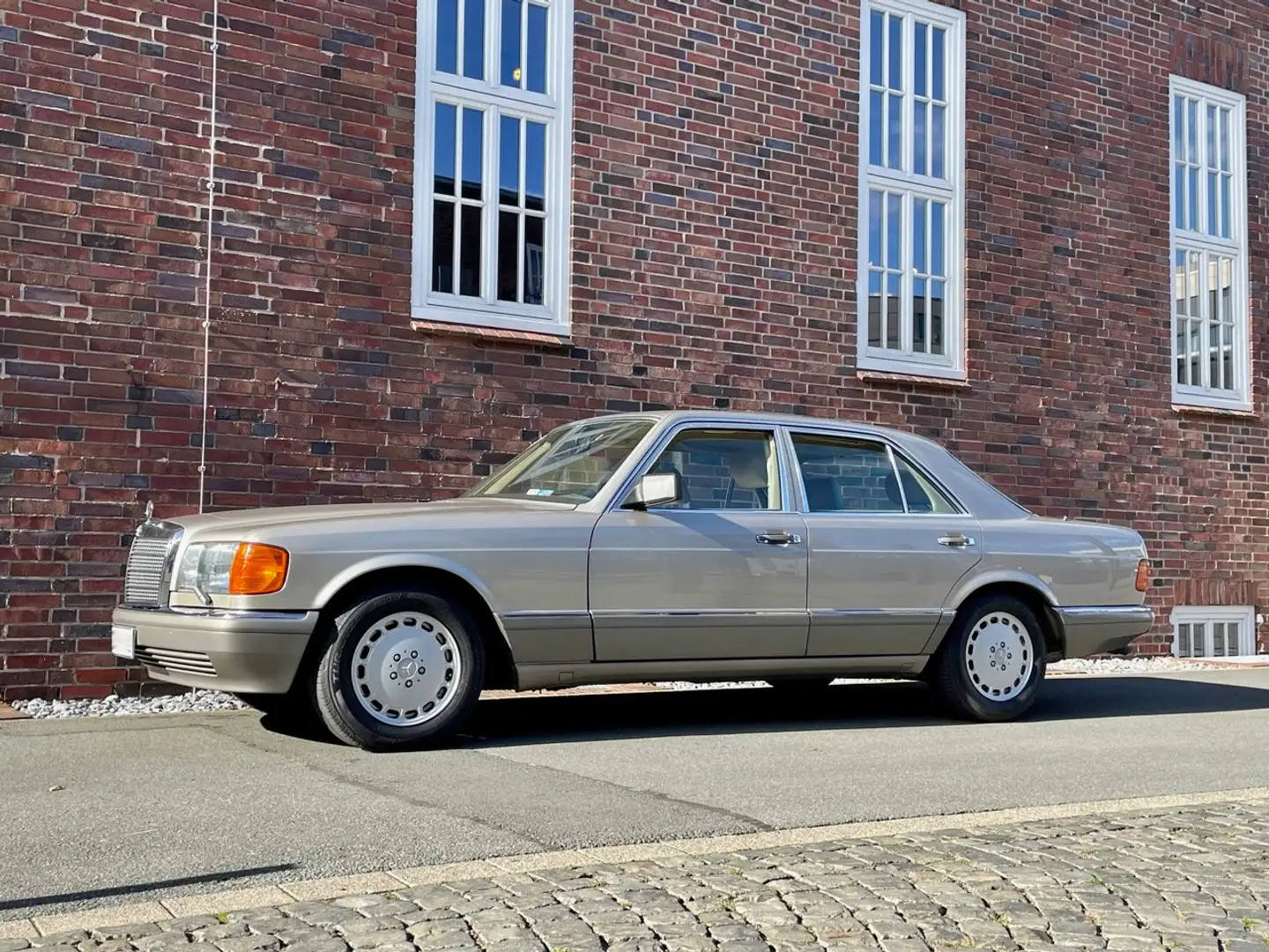 Mercedes-Benz S 500 500 SE W126 *** sehr guter Zustand Silber - 1