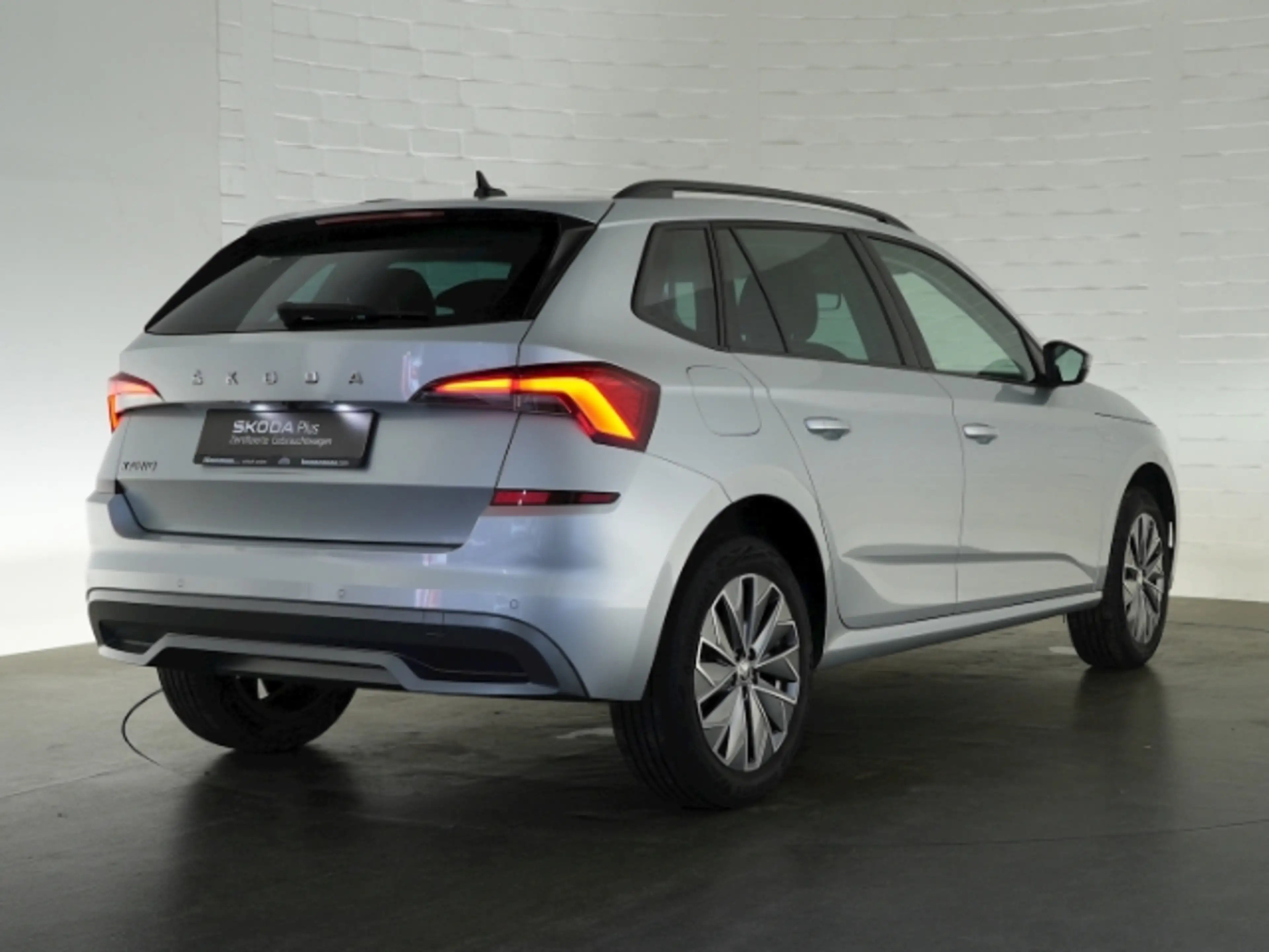 Skoda Kamiq TSI TOUR+ANHÄNGERKUPPLUNG+NAVI+RÜCKFAHRKAMERA+KESS — photo 3