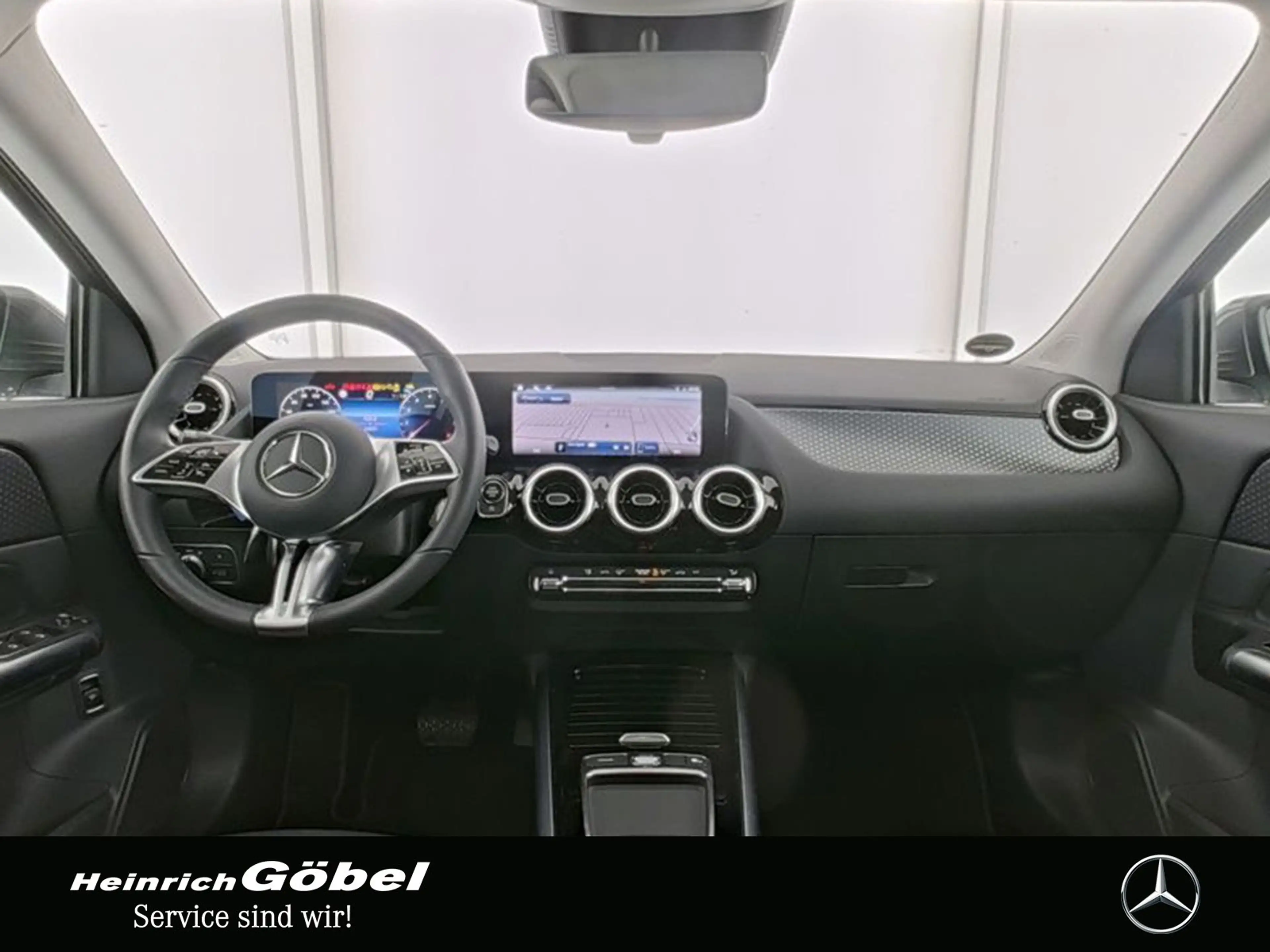 Mercedes-Benz GLA 200 Progressive TOTWINKELASSISTENT+KAMERA — photo 4
