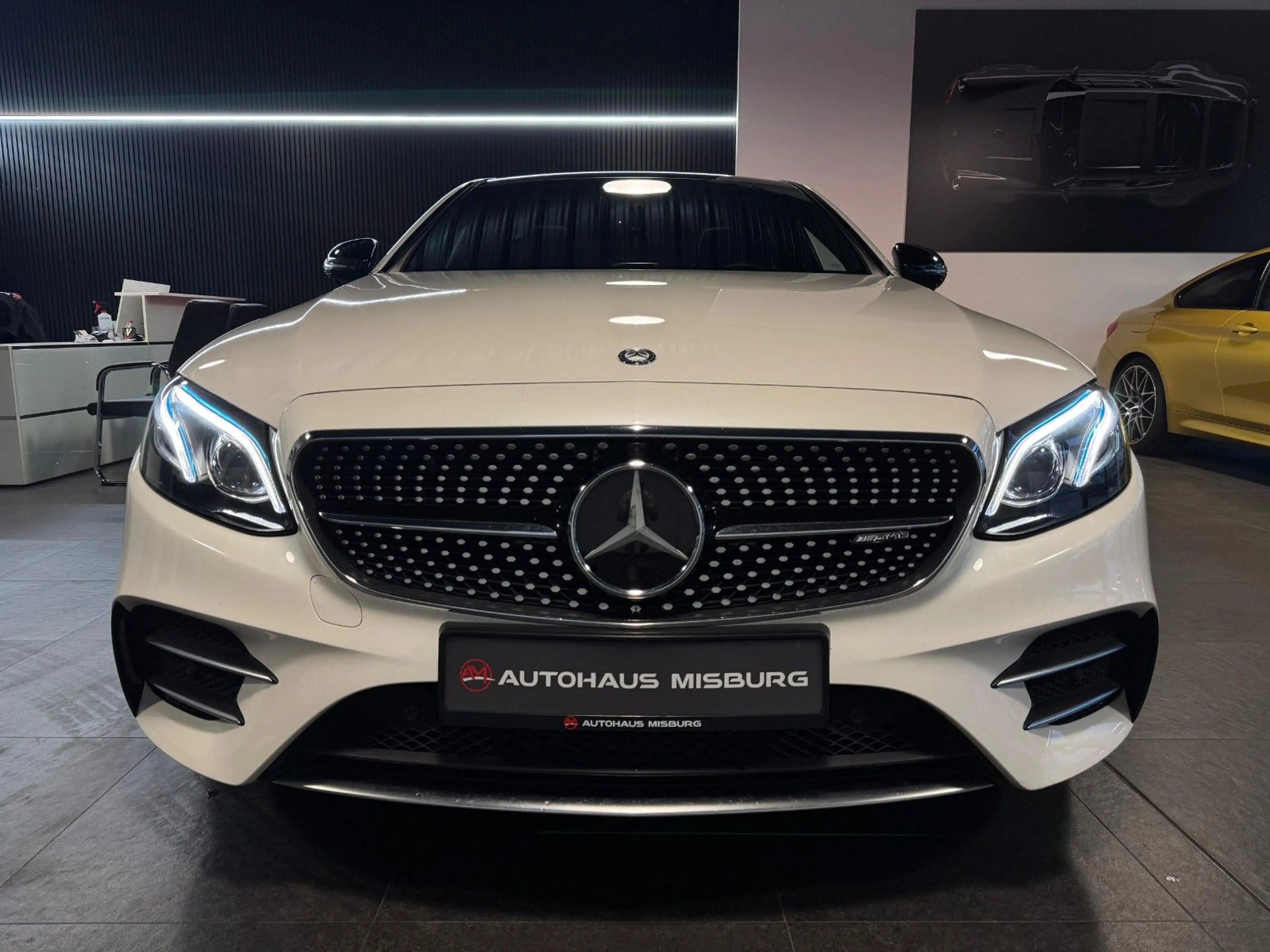 Mercedes-Benz E 43 AMG Lim. /Pano+Head-Up+360°+Burmester+ACC — photo 2