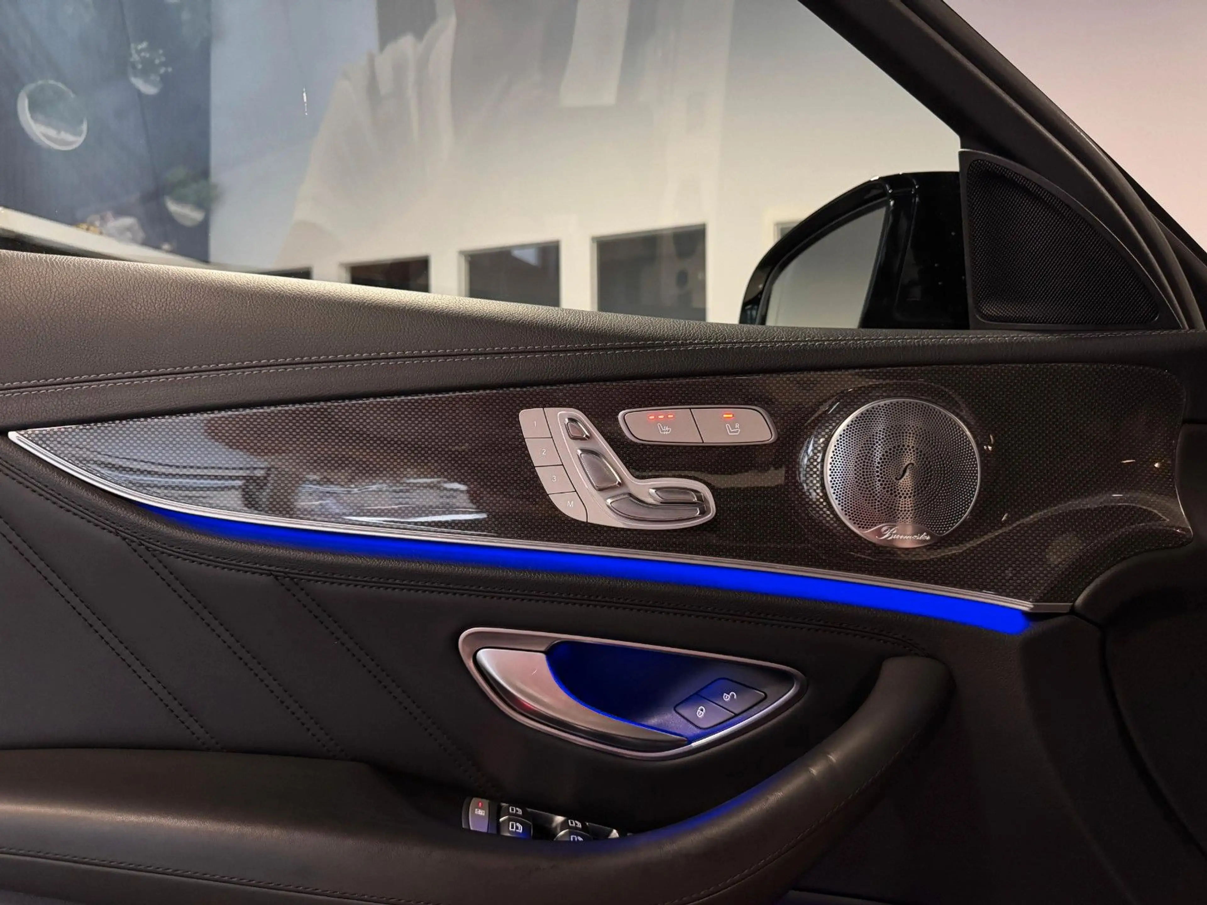 Mercedes-Benz E 43 AMG Lim. /Pano+Head-Up+360°+Burmester+ACC — photo 12