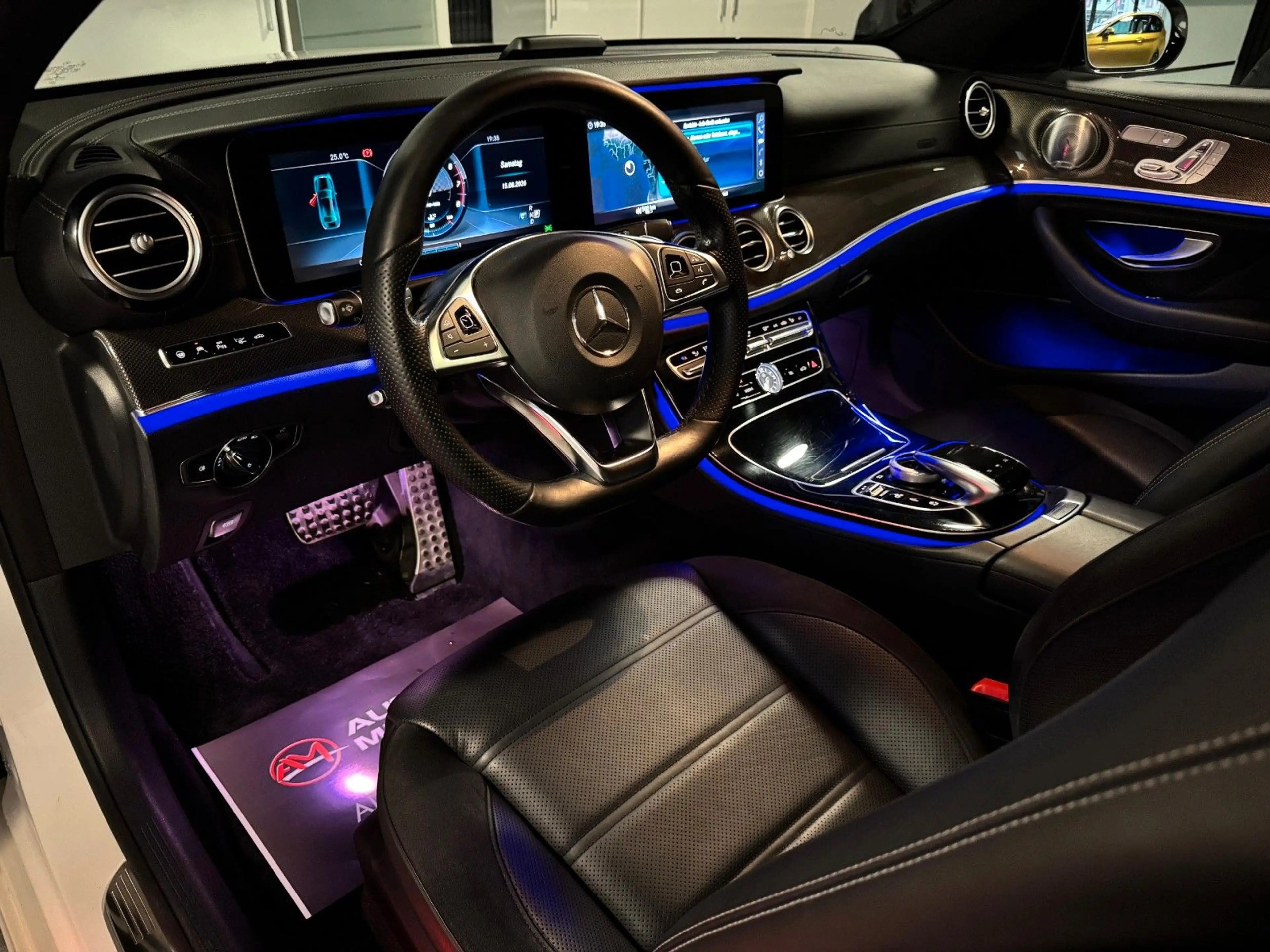 Mercedes-Benz E 43 AMG Lim. /Pano+Head-Up+360°+Burmester+ACC — photo 13