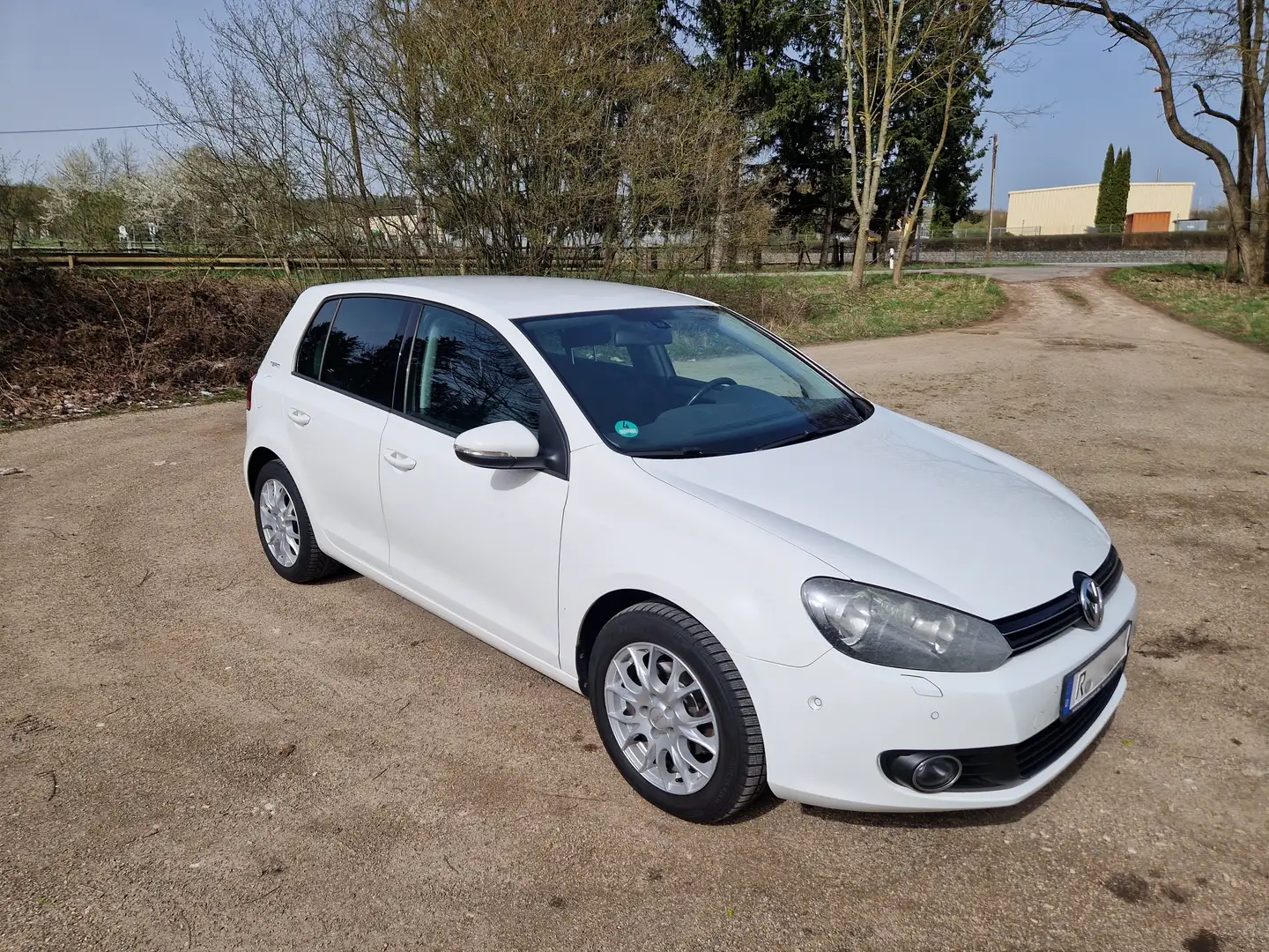 Volkswagen Golf 1.2 TSI Trendline Weiß - 2