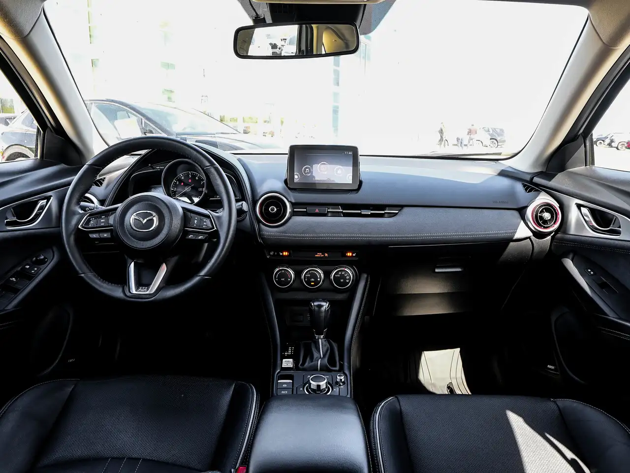 Mazda CX-3 снимка Mazda CX-3