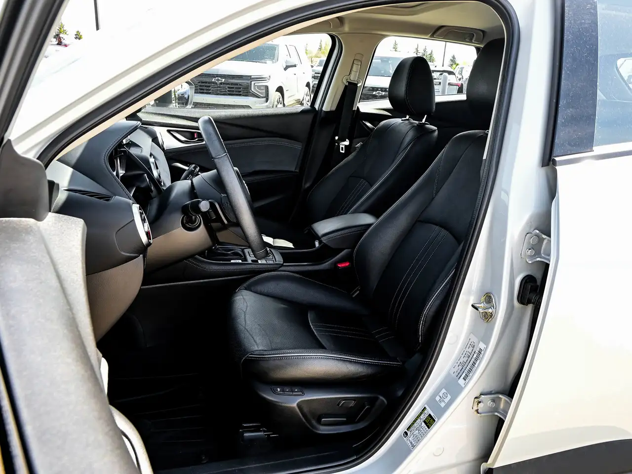 Mazda CX-3 снимка Mazda CX-3