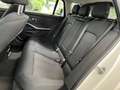 BMW 318 i LCPlus AHK/LED/Driving-Ass./Shz Weiß - thumbnail 16