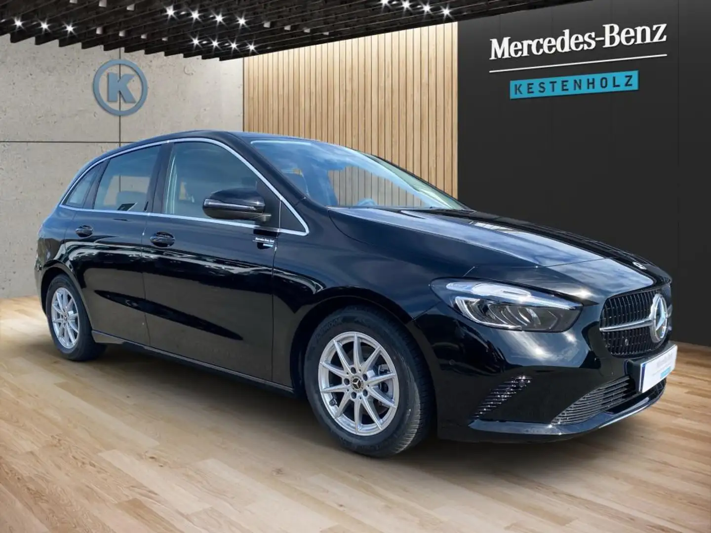 Mercedes-Benz B 180 PROGRESSIVE*STANDHZG*DISTRONIC*KAMERA*MBUX Schwarz - 2