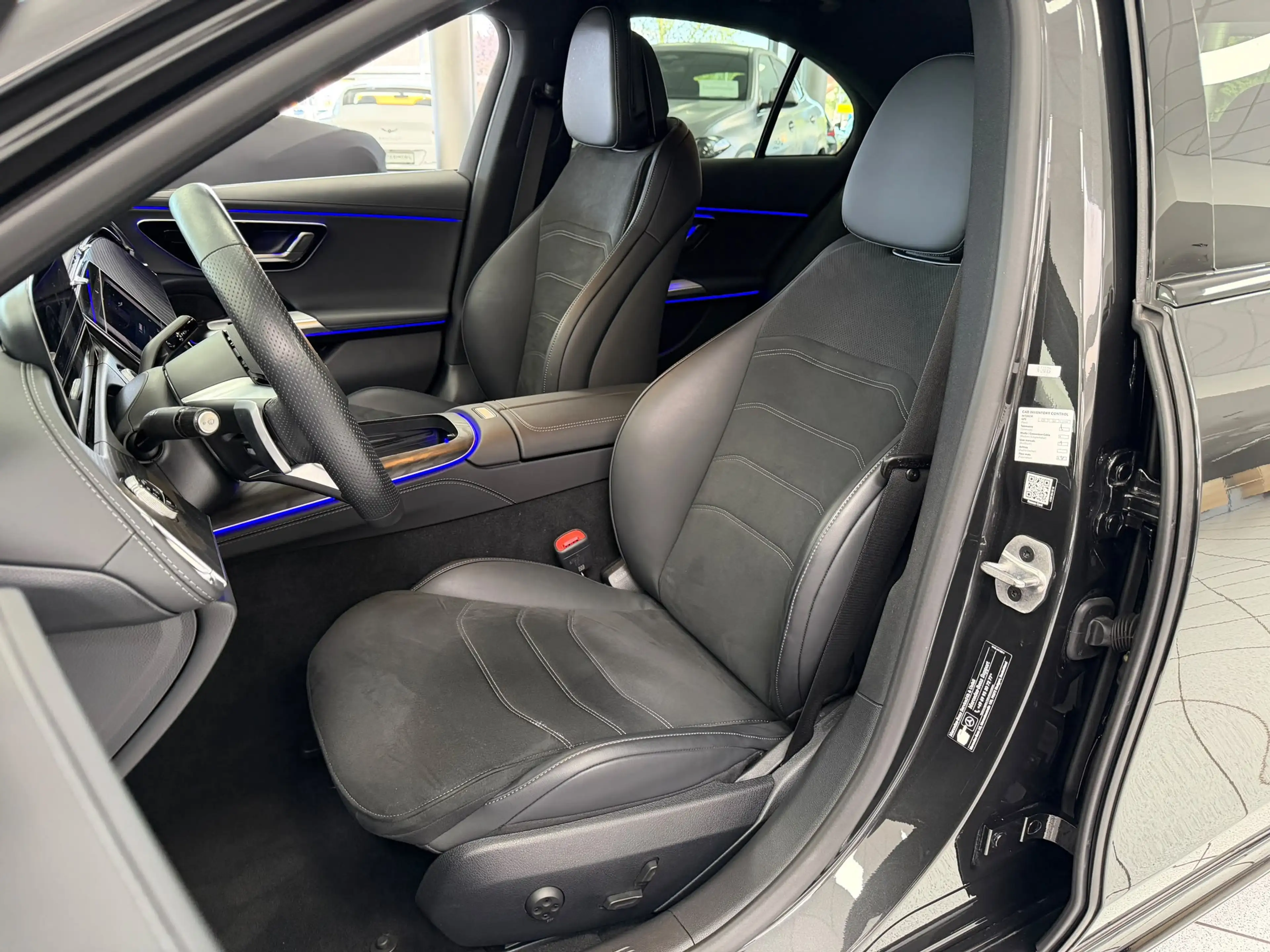 Mercedes-Benz E 200 AMG Line Advanced*NIGHT*DISTR*MBUX*KEYL* — photo 10