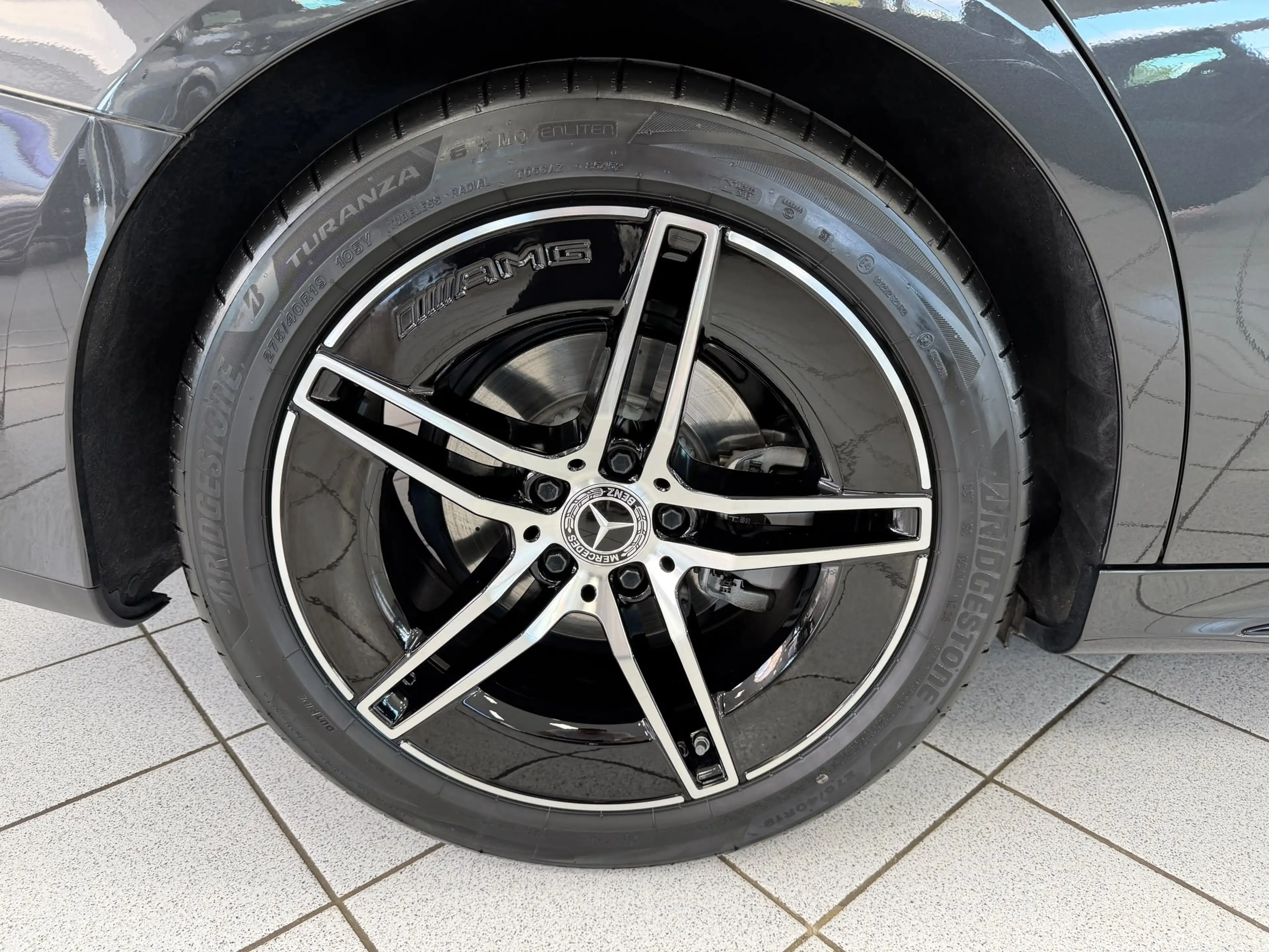 Mercedes-Benz E 200 AMG Line Advanced*NIGHT*DISTR*MBUX*KEYL* — photo 7
