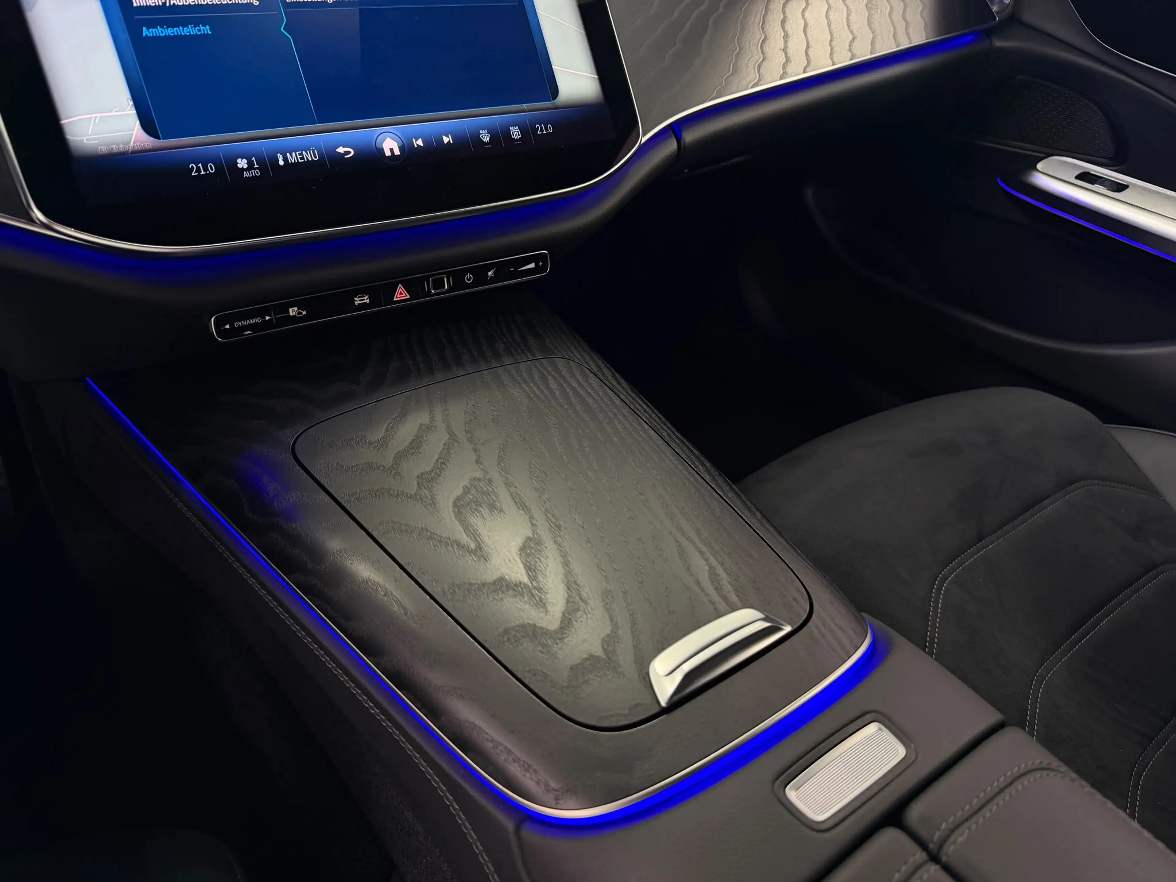 Mercedes-Benz E 200 AMG Line Advanced*NIGHT*DISTR*MBUX*KEYL* — photo 12