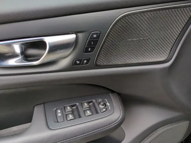 Volvo V60 view 12