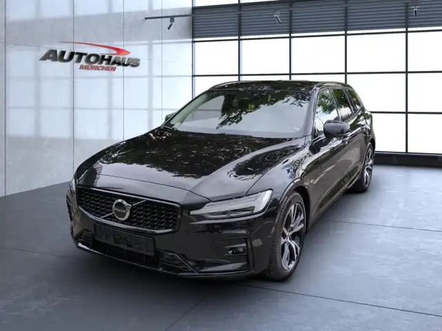 Volvo V60 view 3