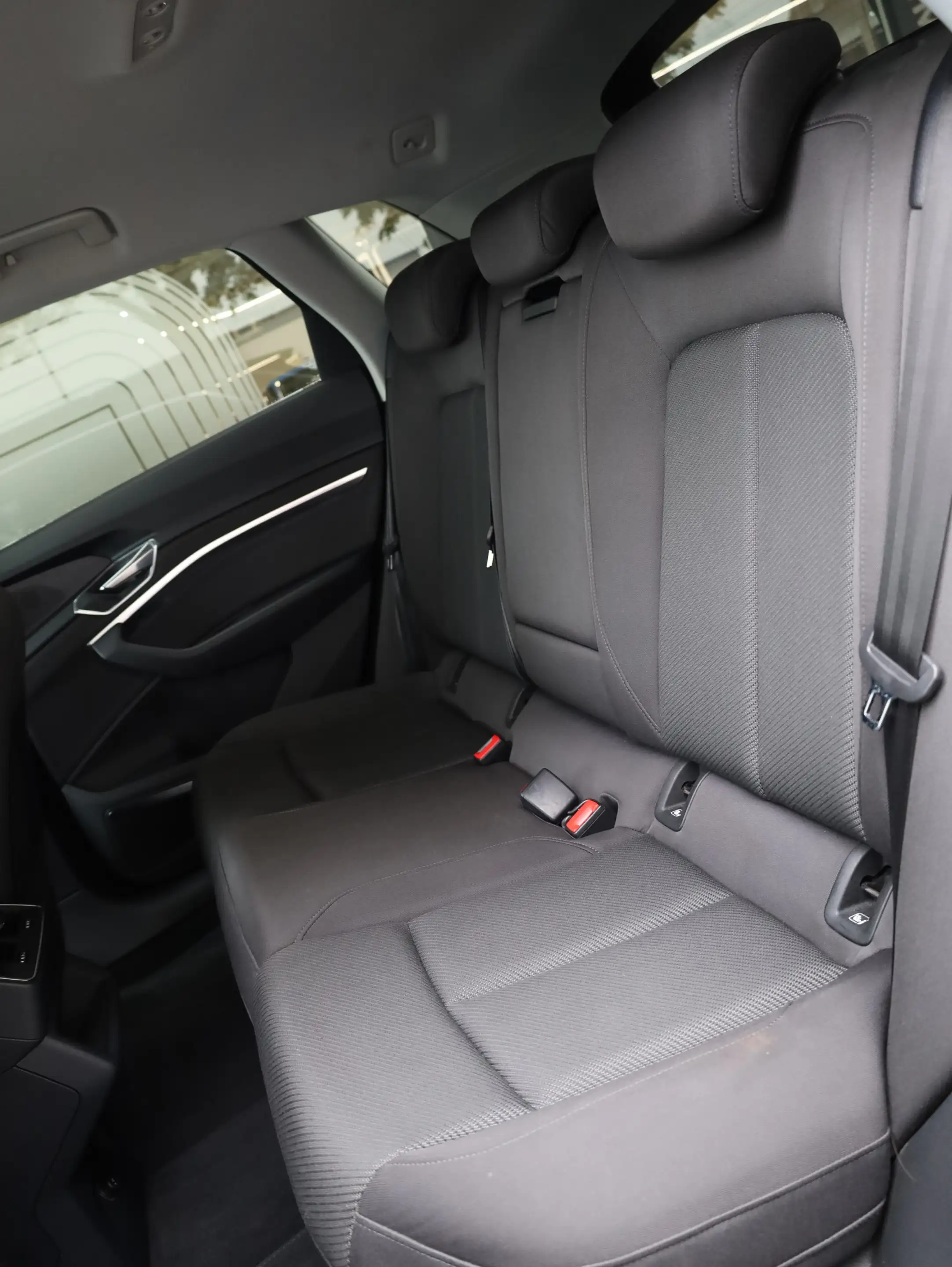 Audi e-tron 55 quattro *HeadUp*ACC*Matrix*AirSus*AHK* — photo 15