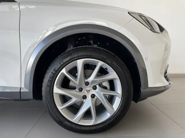 Cupra Formentor view 8