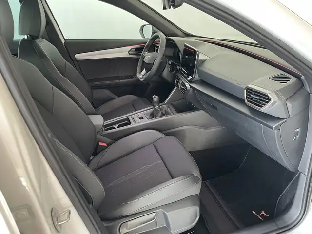 Cupra Formentor view 5