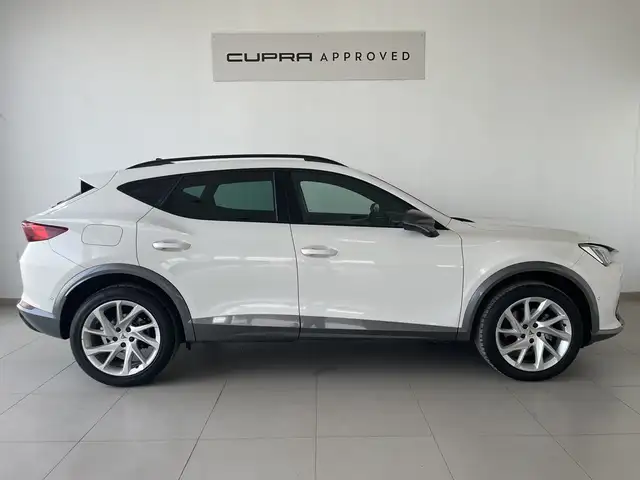 Cupra Formentor view 3