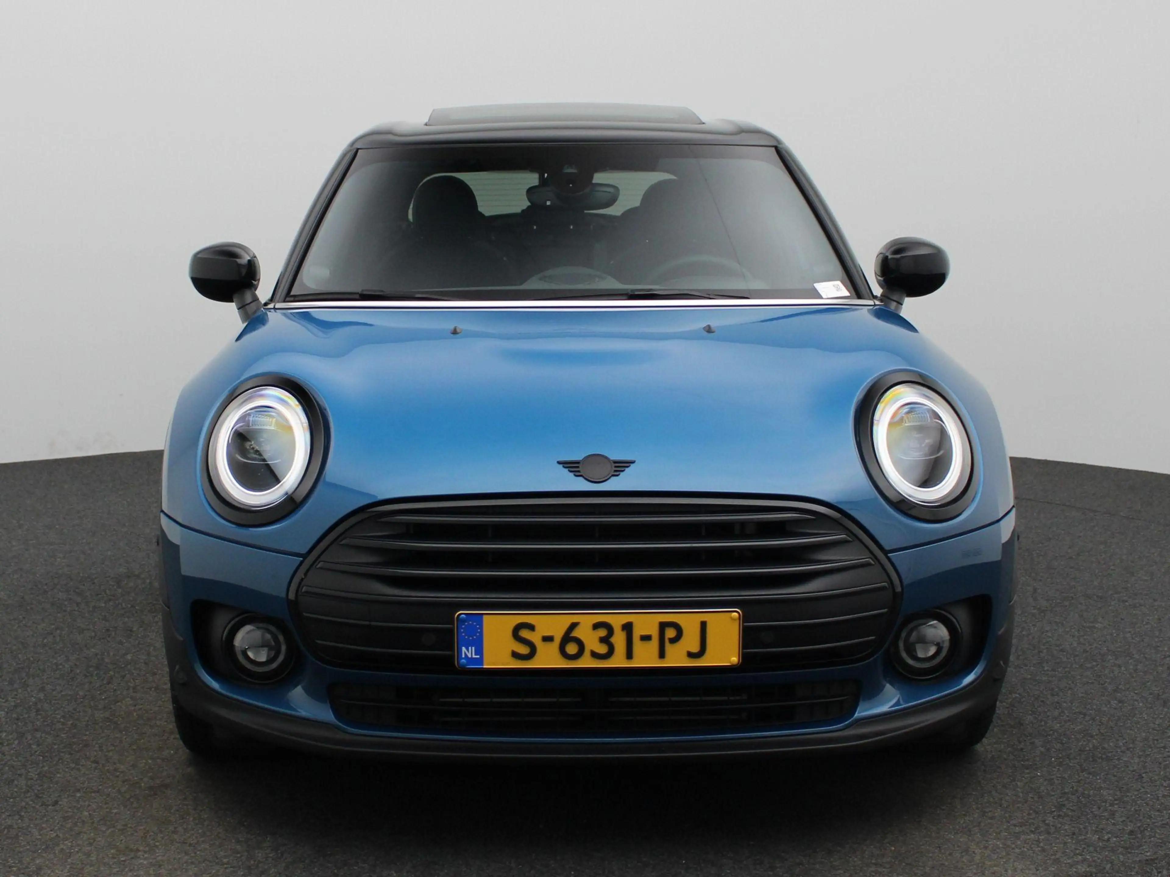 MINI Cooper Clubman 1.5 Classic | WORDT VERWACHT | PANORAMADAK | ACHTE — photo 3