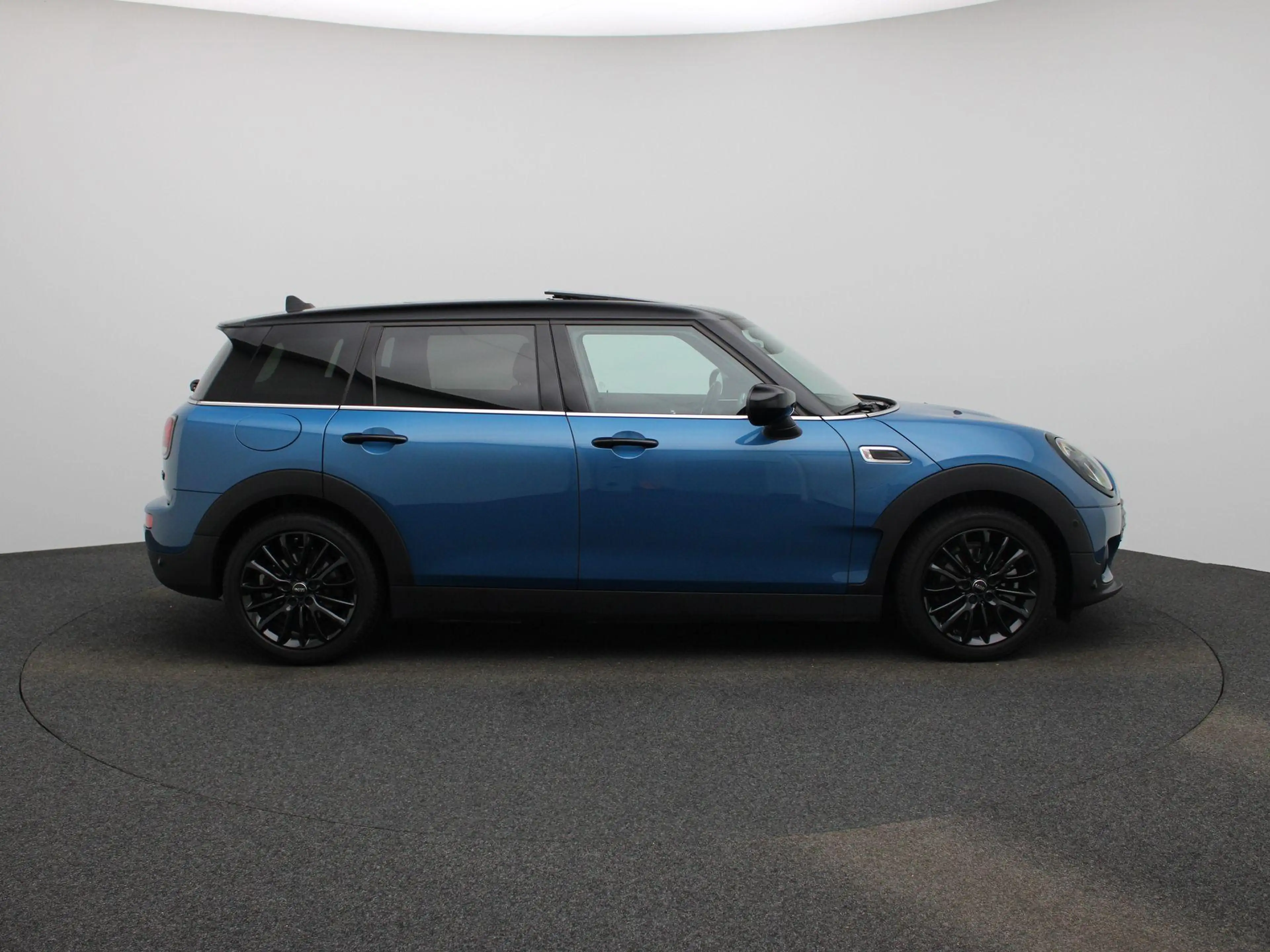 MINI Cooper Clubman 1.5 Classic | WORDT VERWACHT | PANORAMADAK | ACHTE — photo 6