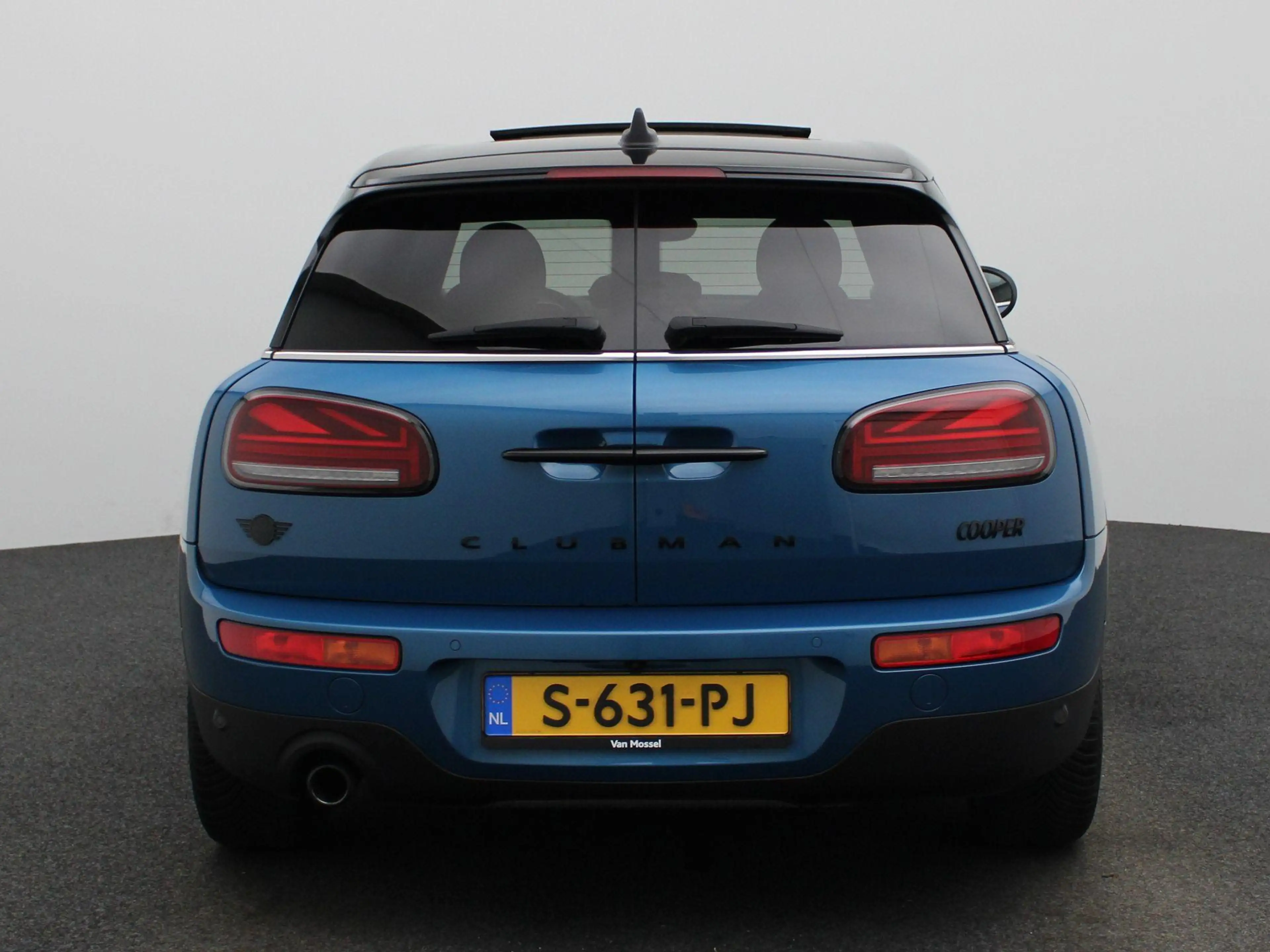 MINI Cooper Clubman 1.5 Classic | WORDT VERWACHT | PANORAMADAK | ACHTE — photo 5