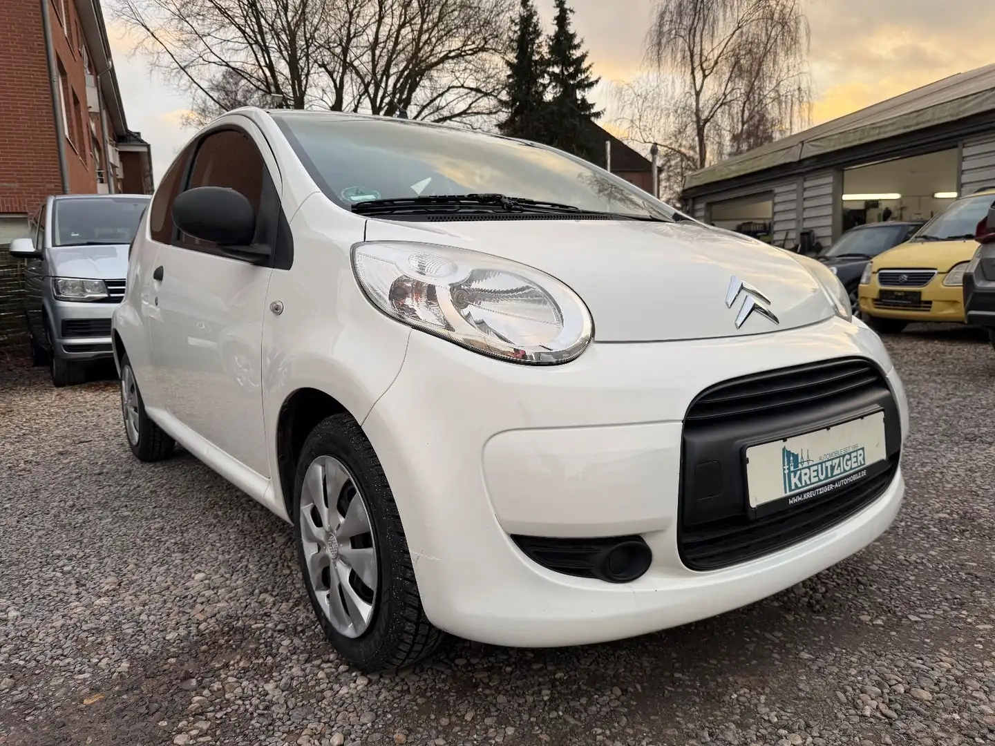 Citroen C1 Advance --1. Hand-- Weiß - 1