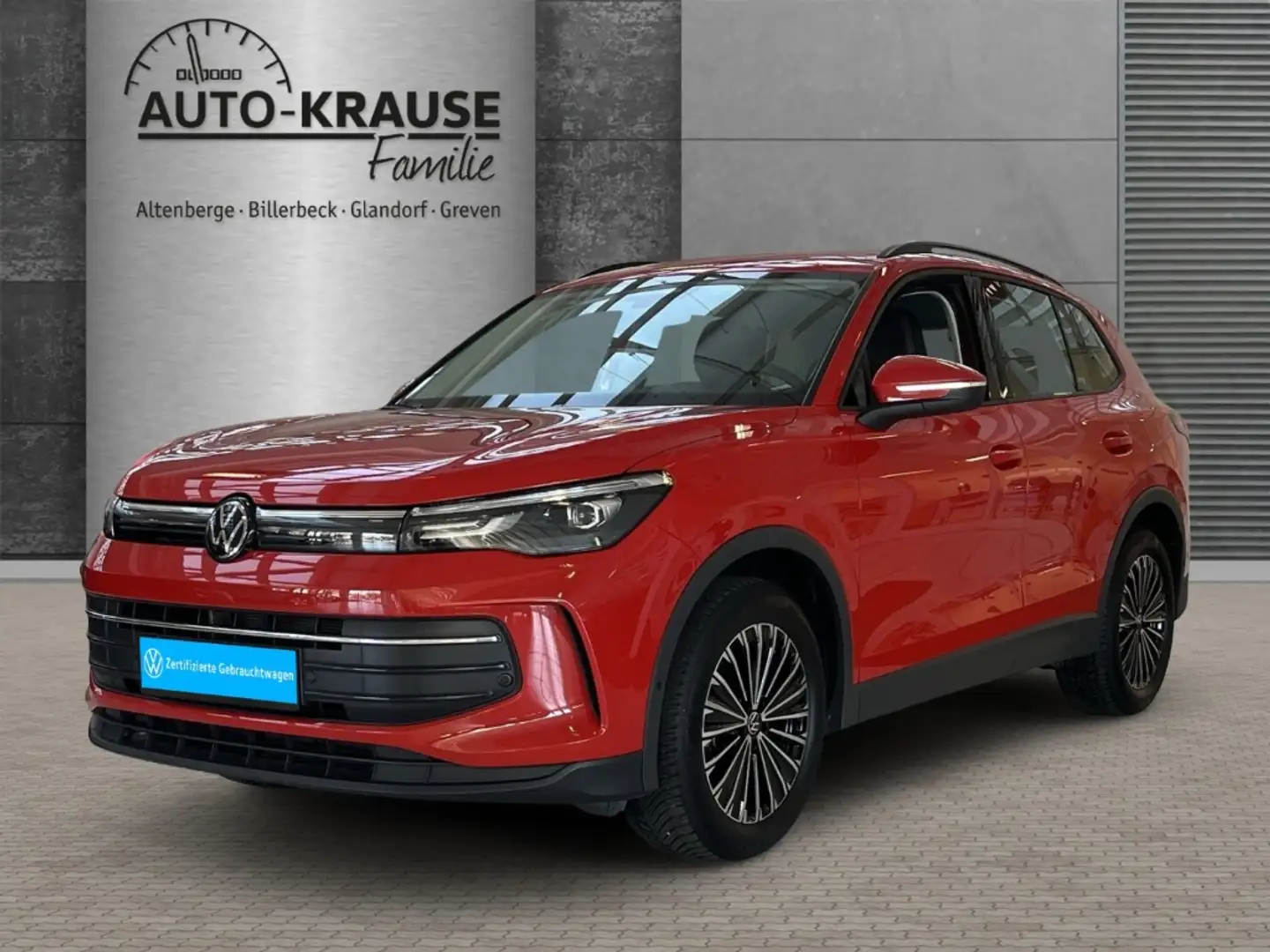 Volkswagen Tiguan 1.5 eTSI Life AHK-klappbar Navi Digitales Cockpit Rouge - 1