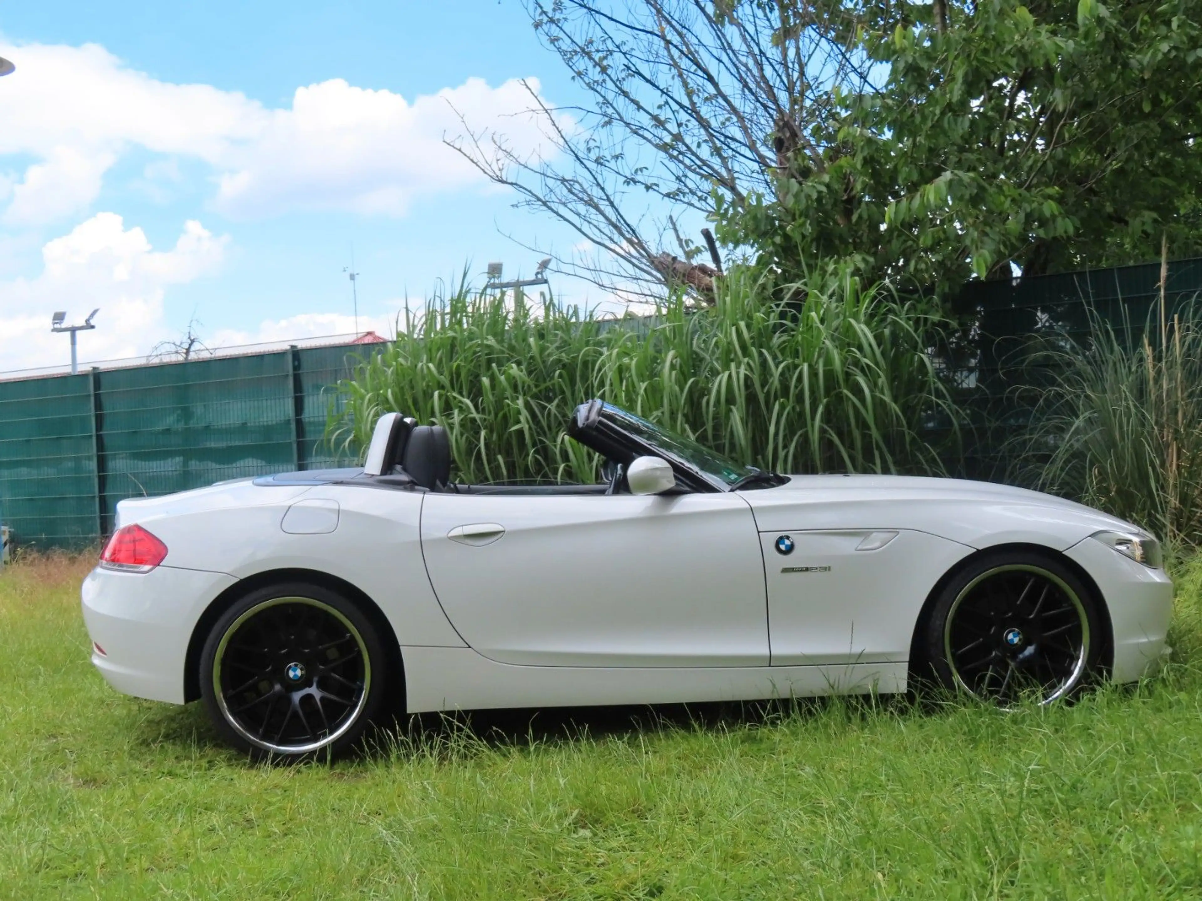 BMW Z4 Roadster 6 Zylinder "Leder-Schwarz-19 Zoll — photo 4