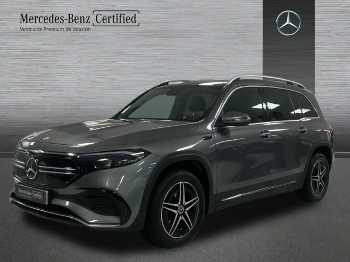 Mercedes-Benz EQB 300 4Matic AMG Line - 1