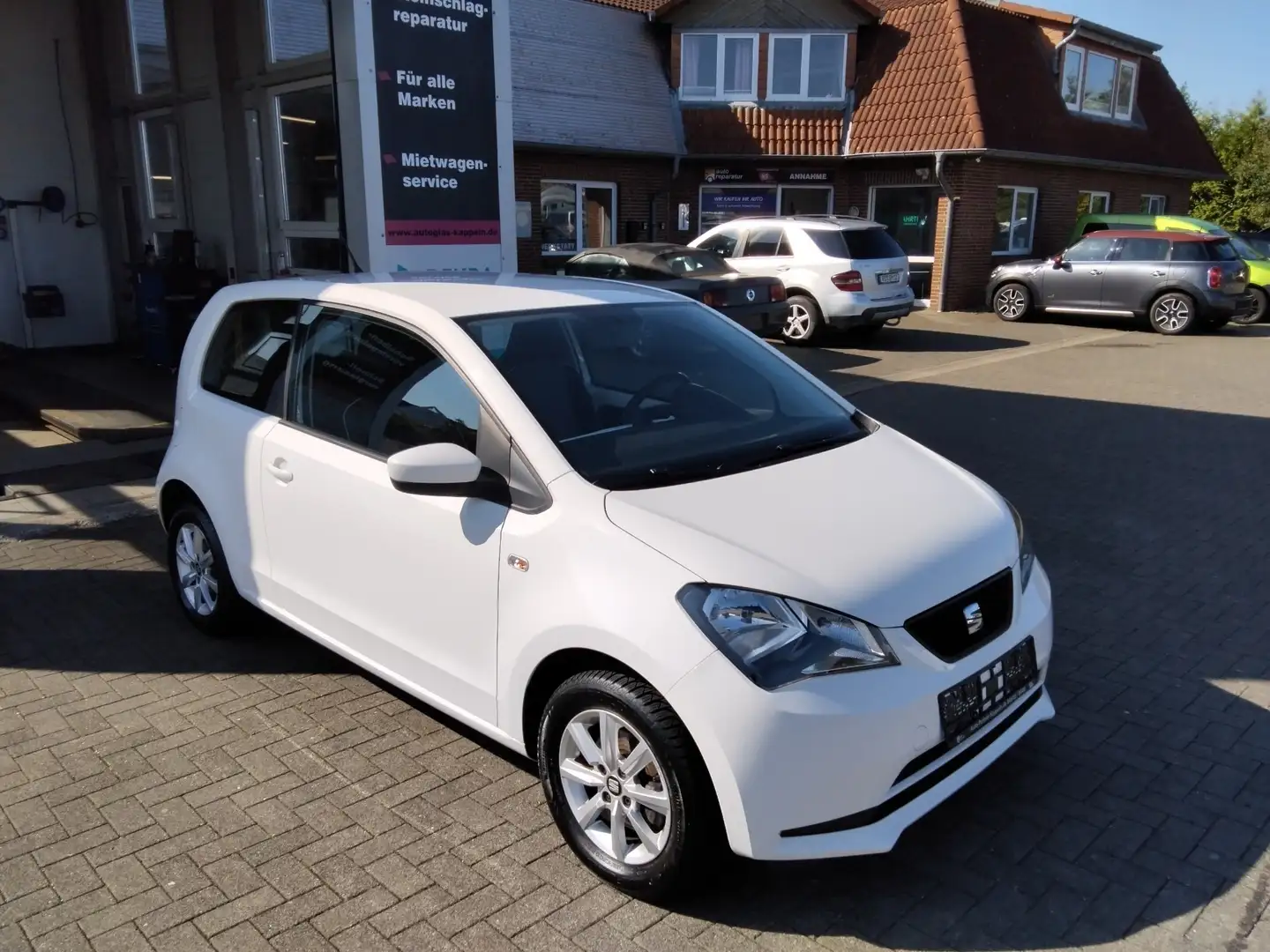 SEAT Mii Chic /PDC/Klima/el.FH/ZV mit FB/Klang-Paket/BFA Weiß - 1