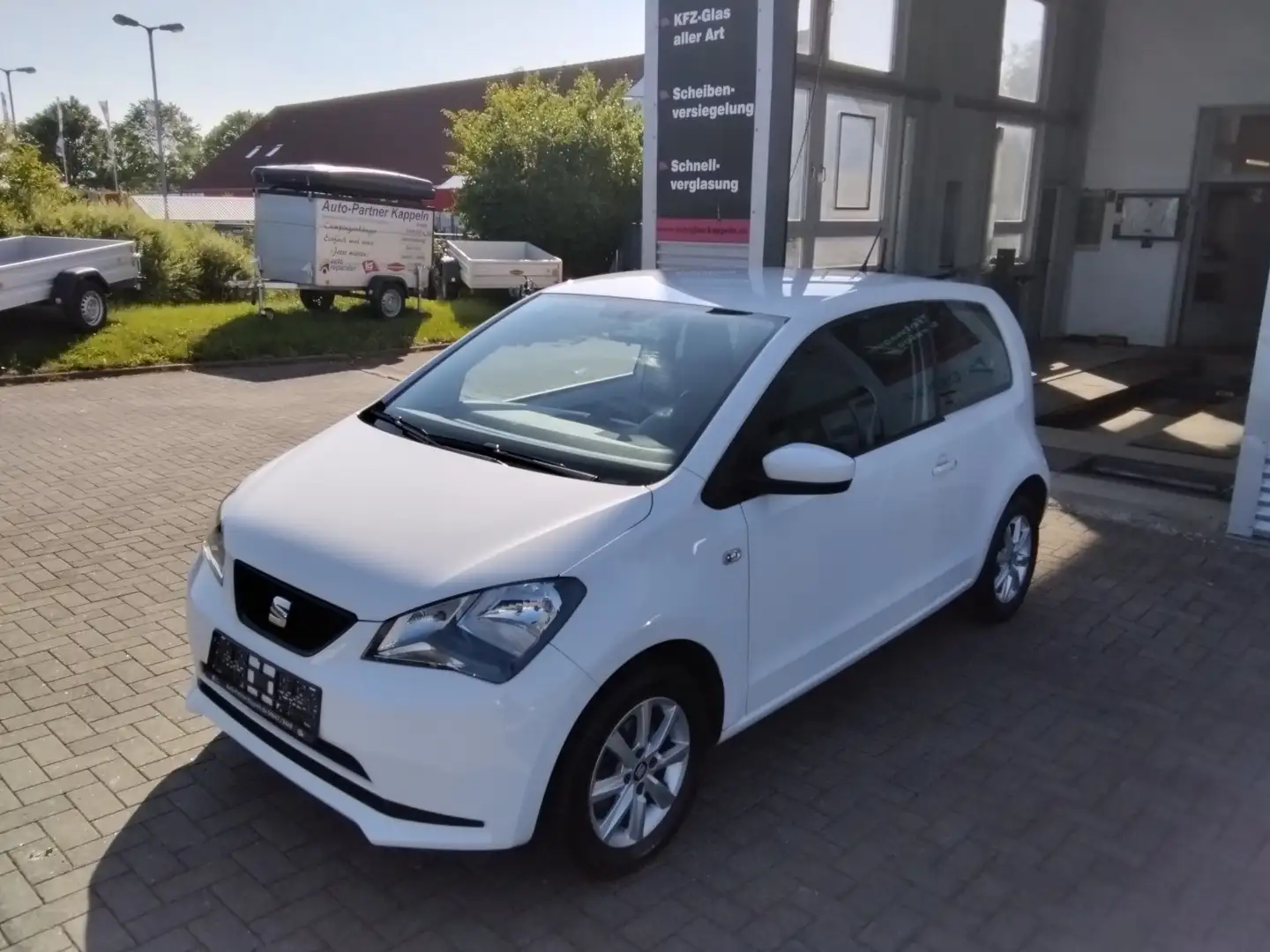 SEAT Mii Chic /PDC/Klima/el.FH/ZV mit FB/Klang-Paket/BFA Weiß - 2