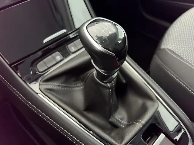 Opel Grandland view 13