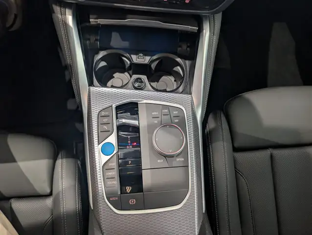 BMW I4 view 18