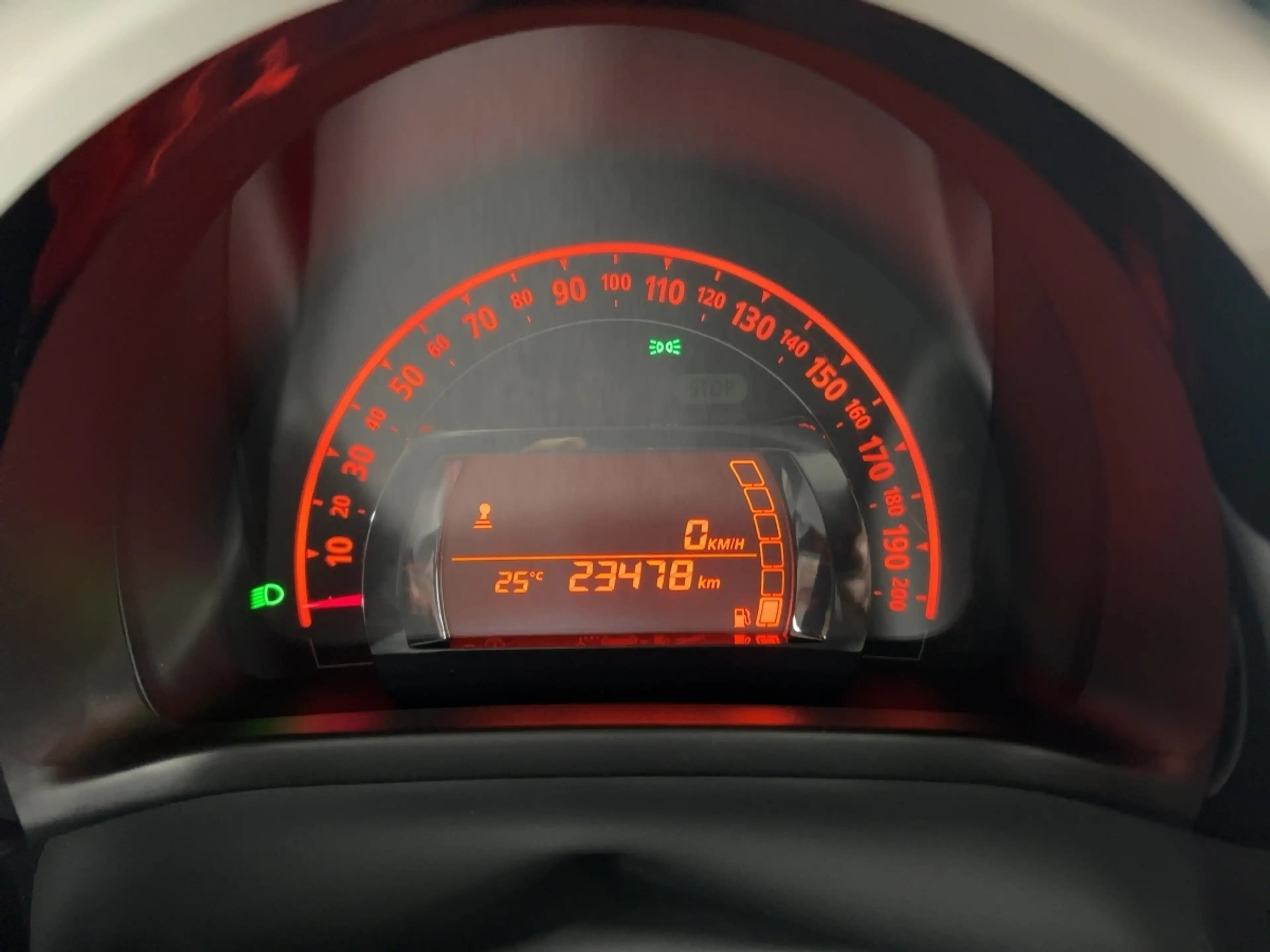 Renault Twingo EQUILIBRE SCe 65 KLIMAAUTOMATIK — photo 13