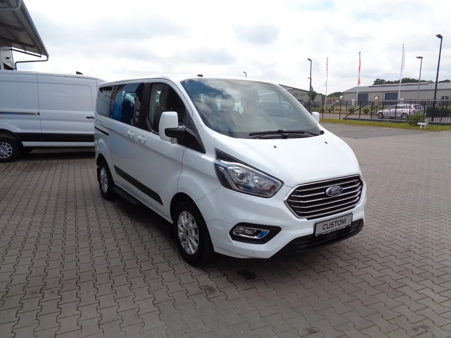 Ford Tourneo Custom *orig. 33tkm + Doppelklima+++* Blanc - 2