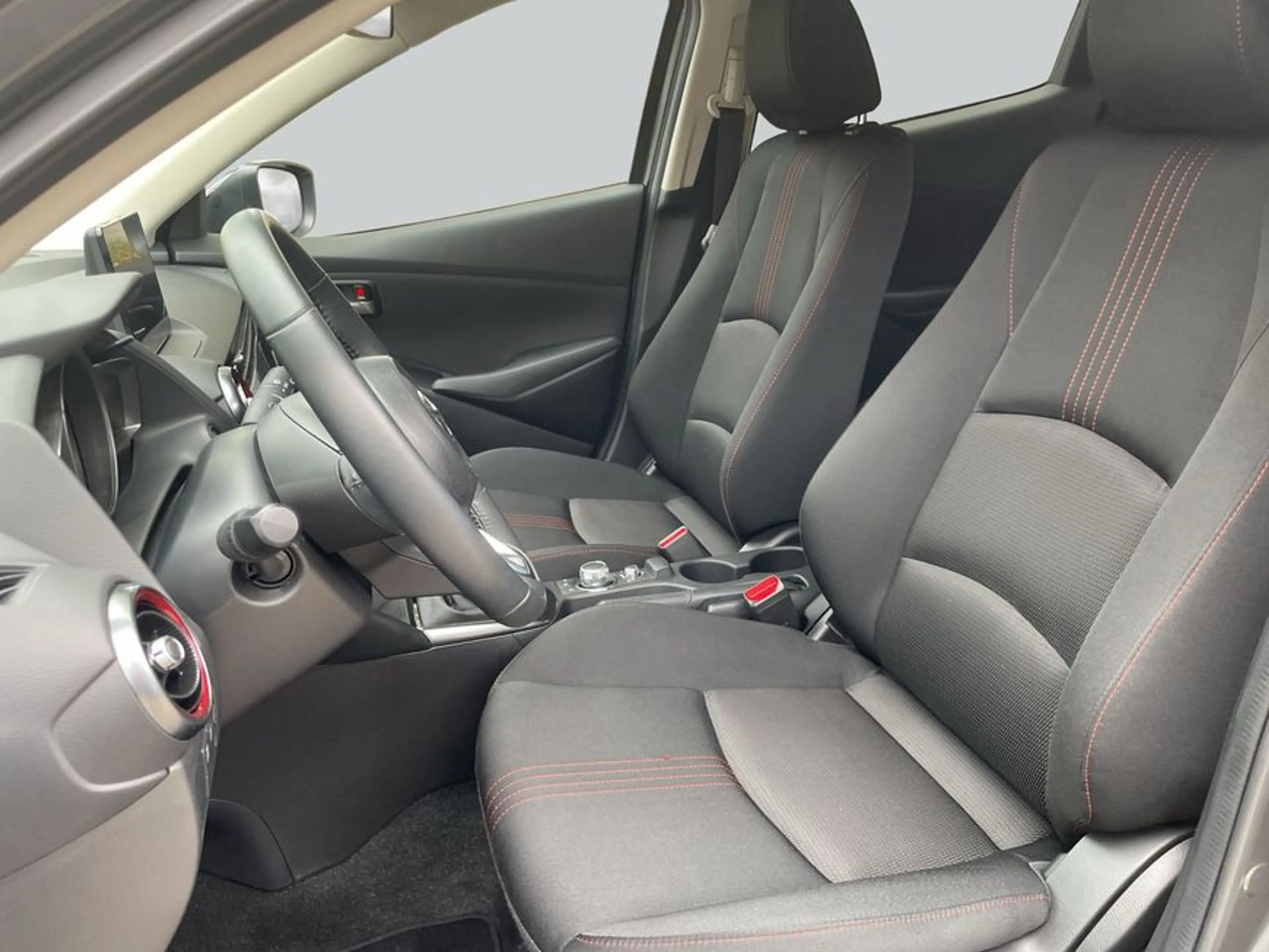 Mazda 2 e-SKYACTIV G 90 M HYBRID Homura — photo 10