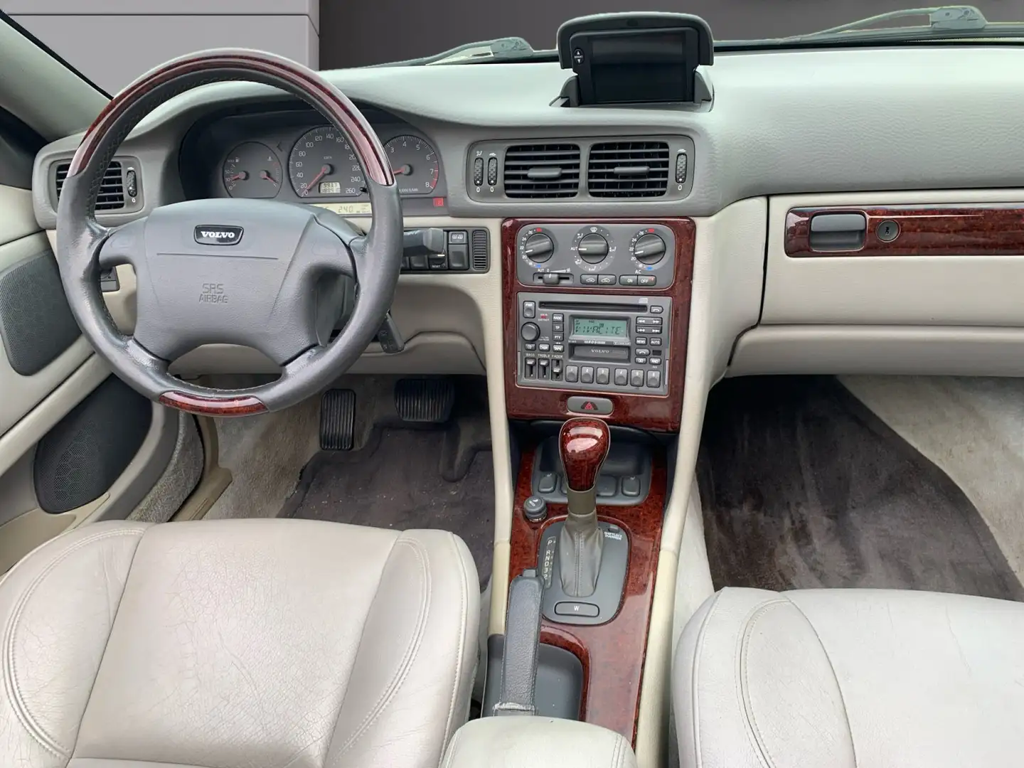 Volvo C70 2.3 Turbo 20v T-5 Zilver - 2